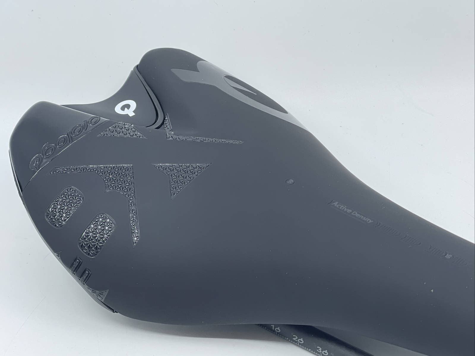 PROLOGO Scratch X8 NACK 275x134mm Carbon Fiber Rail Black Saddle NEW ON CARD