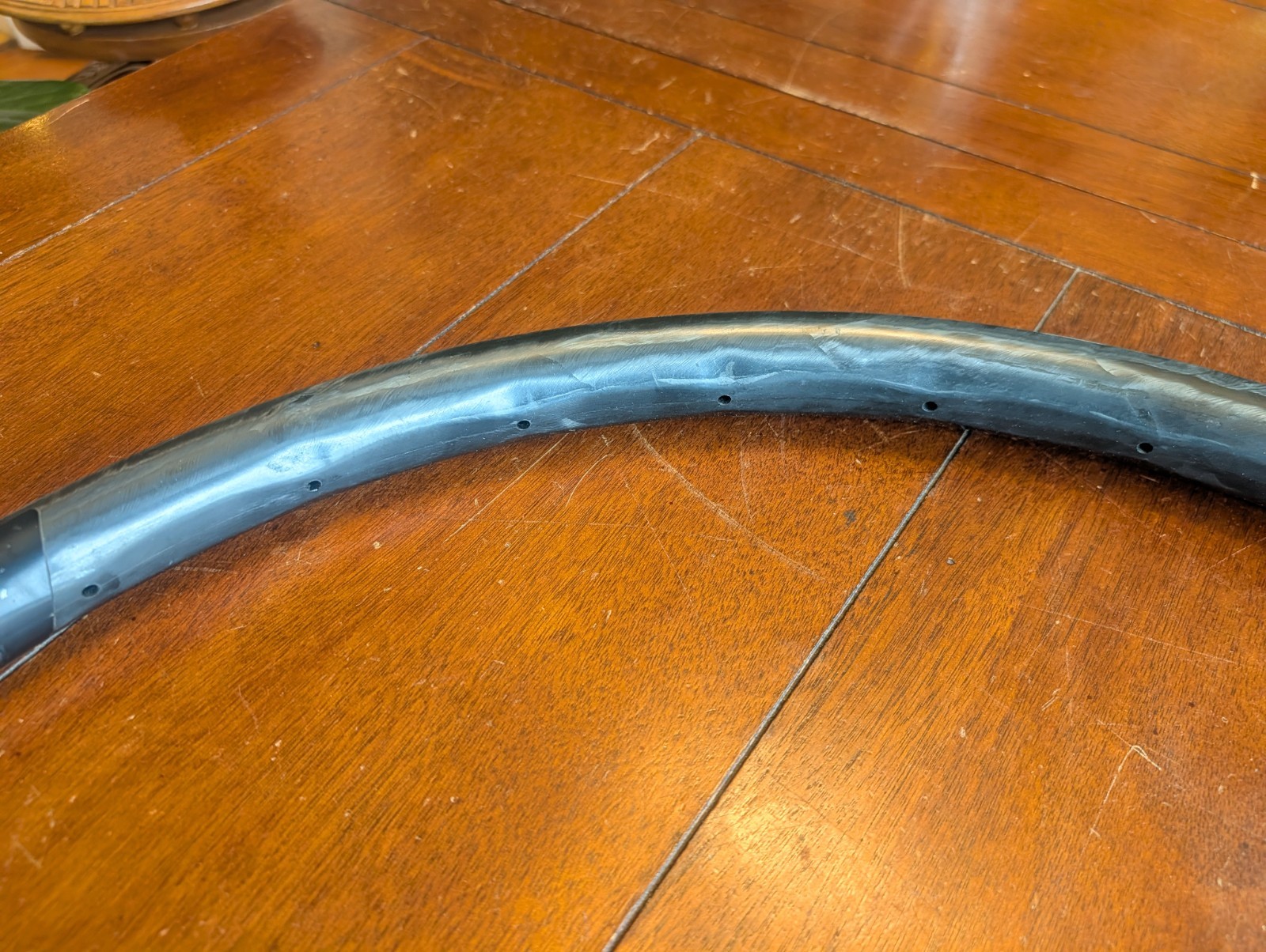Forge & Bond 30 EM carbon 29 28H rim EUC