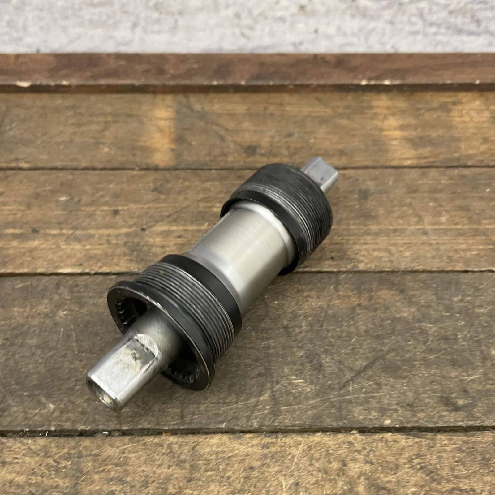 Shimano BB-UN71 Sealed Bottom Bracket 68mm BSA 115mm Deore Square Taper Japan