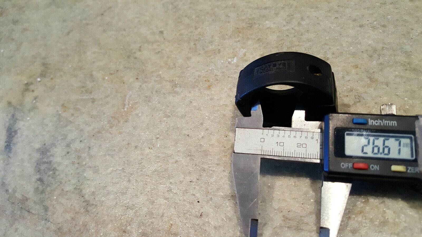 Cateye Model H-17 Mount for Bike Light