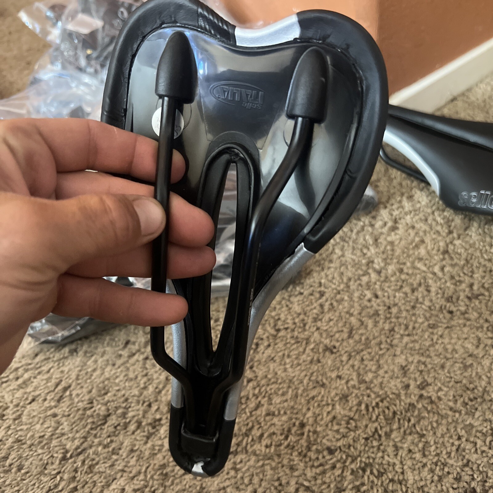 Selle Italia X1 Flow Premium Bike Saddle Seat Lightweight Comfortable- BRAND NEW