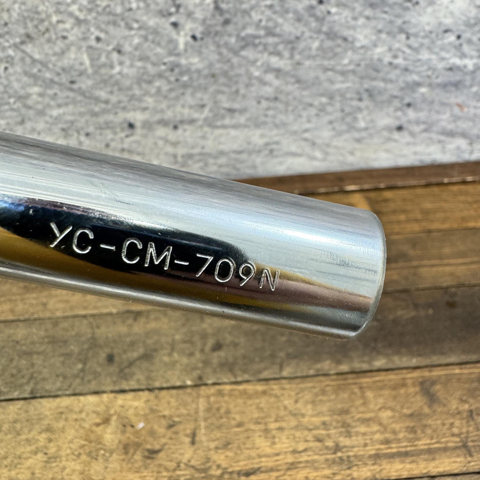 Vintage Mountain Tour Handlebar 21.1 Bullmoose Curved Raleigh 80s MTB YC-CM-709N
