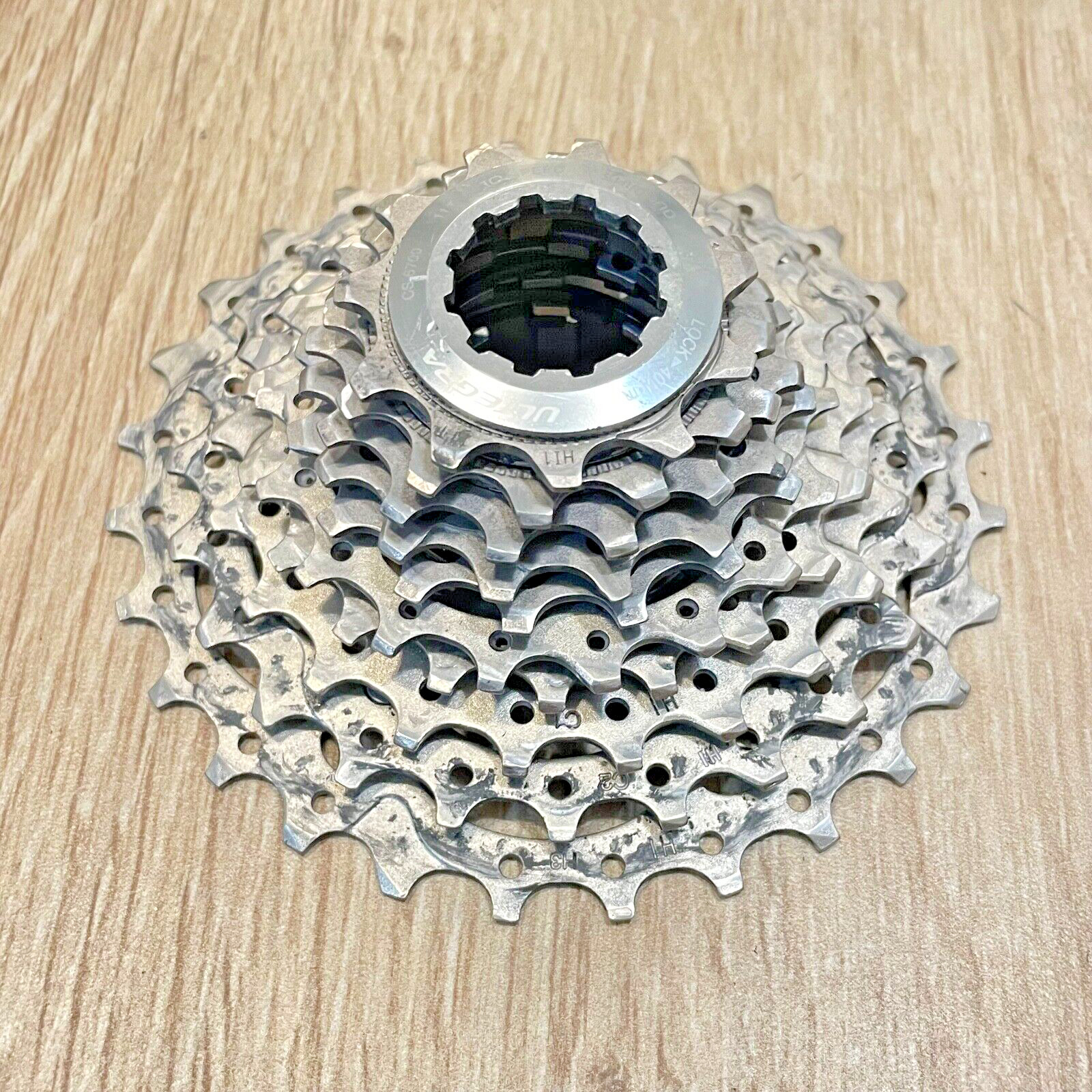 SHIMANO Ultegra CS-6700 10 Speed Cassette 10 Speed 11-28