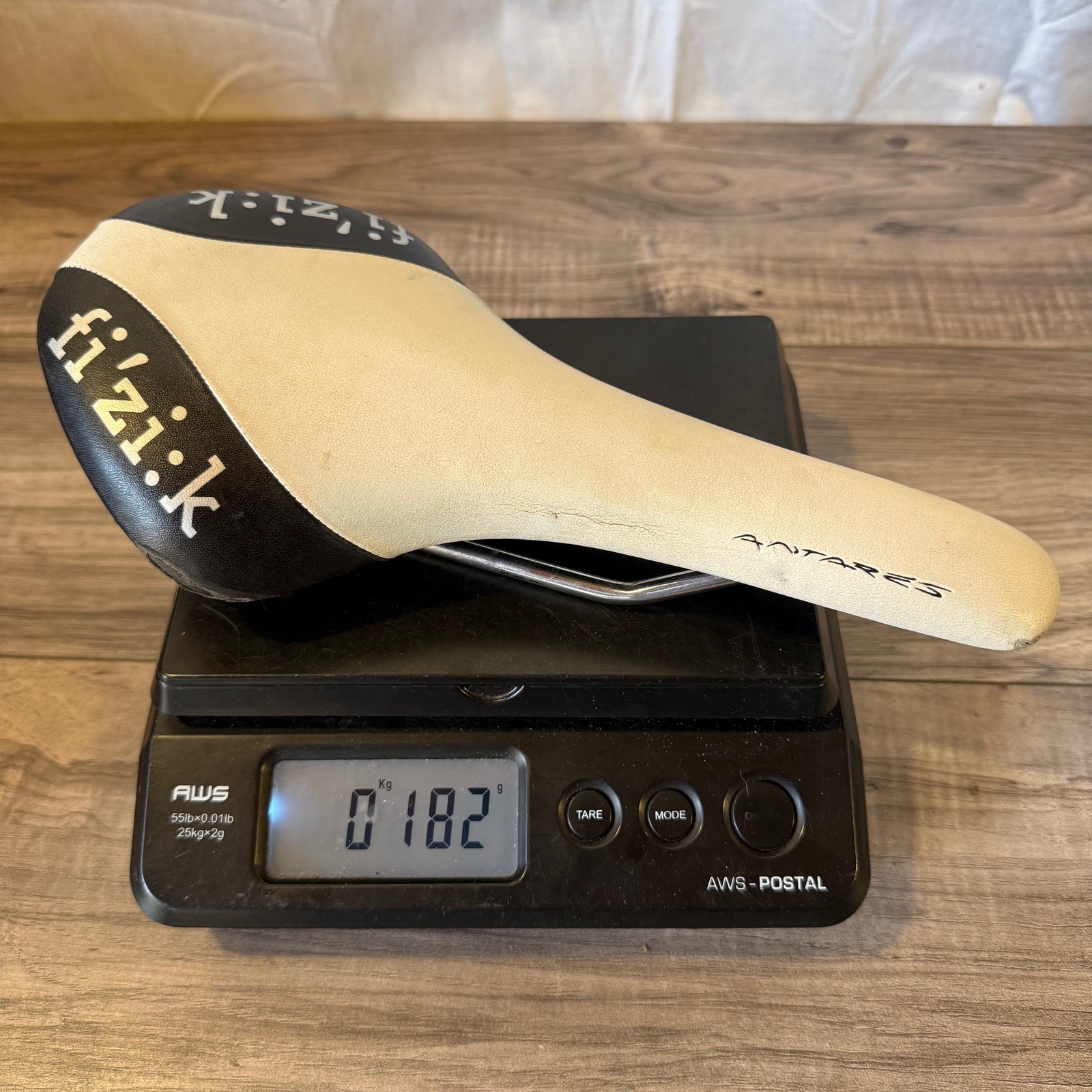 Fizik Antares Saddle K:IUM Ti Alloy Rails White with Black 139mm