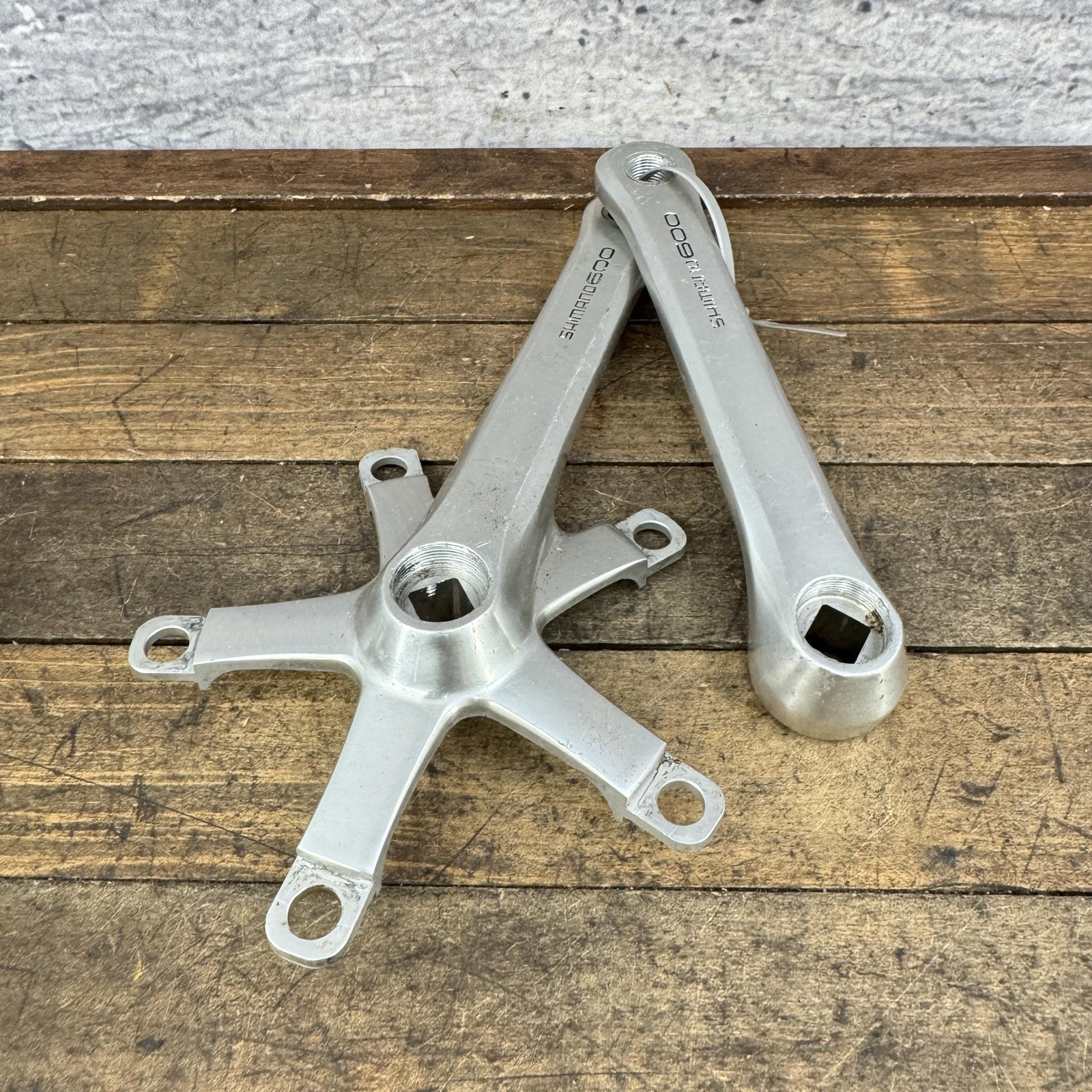 Vintage Shimano 600 Crank Set 165 Mm FC-6207 Double 130 BCD 165mm Road Japan