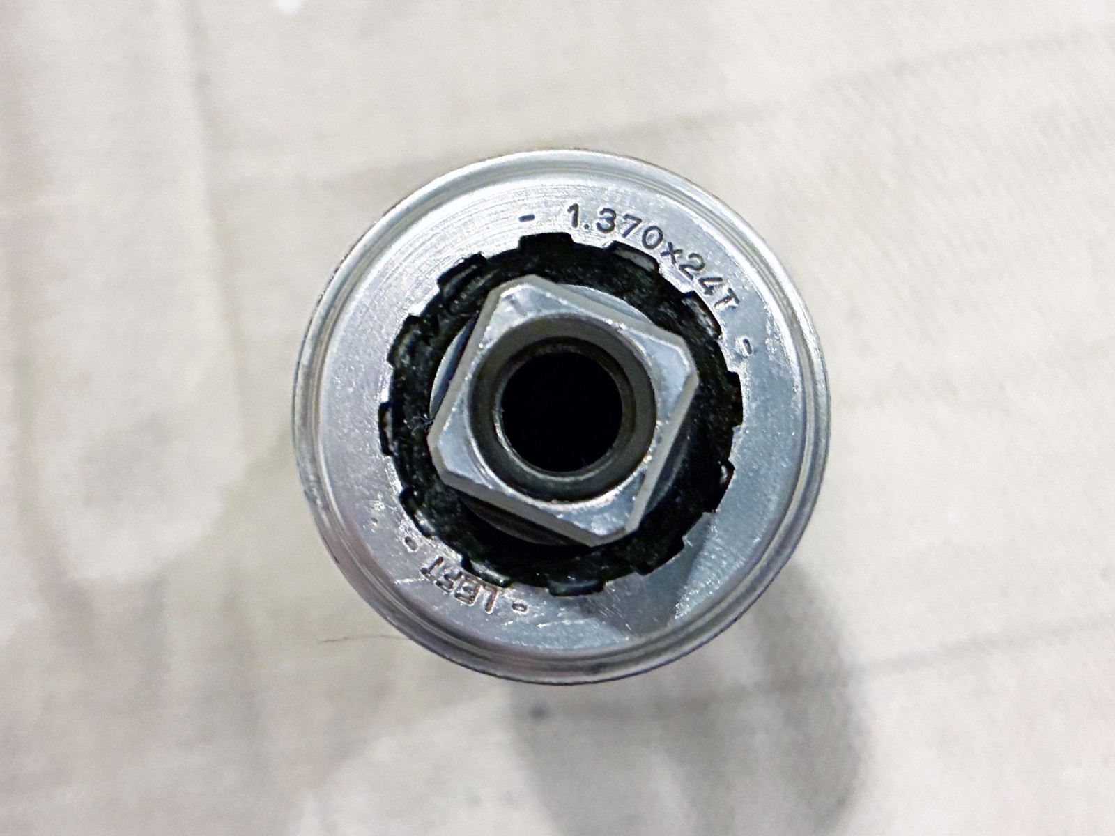 Campagnolo Campy Chorus Bottom Bracket 111mm English BSA Thread Square Taper ISO