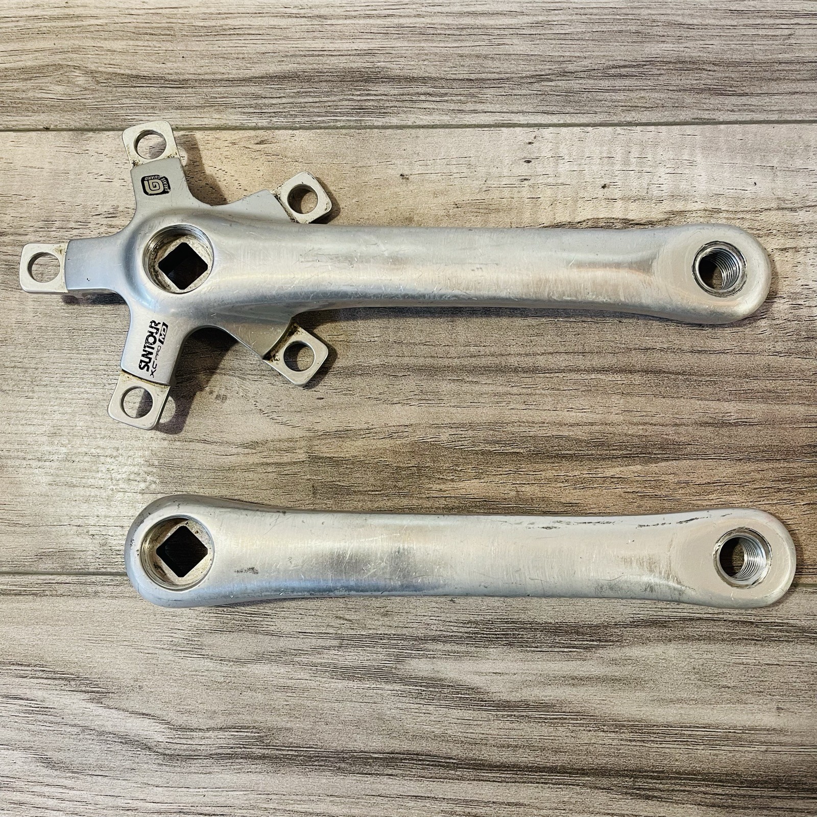 Vintage Suntour XC Pro MD Square Taper Crank Arms Grease Guard 175 Triple