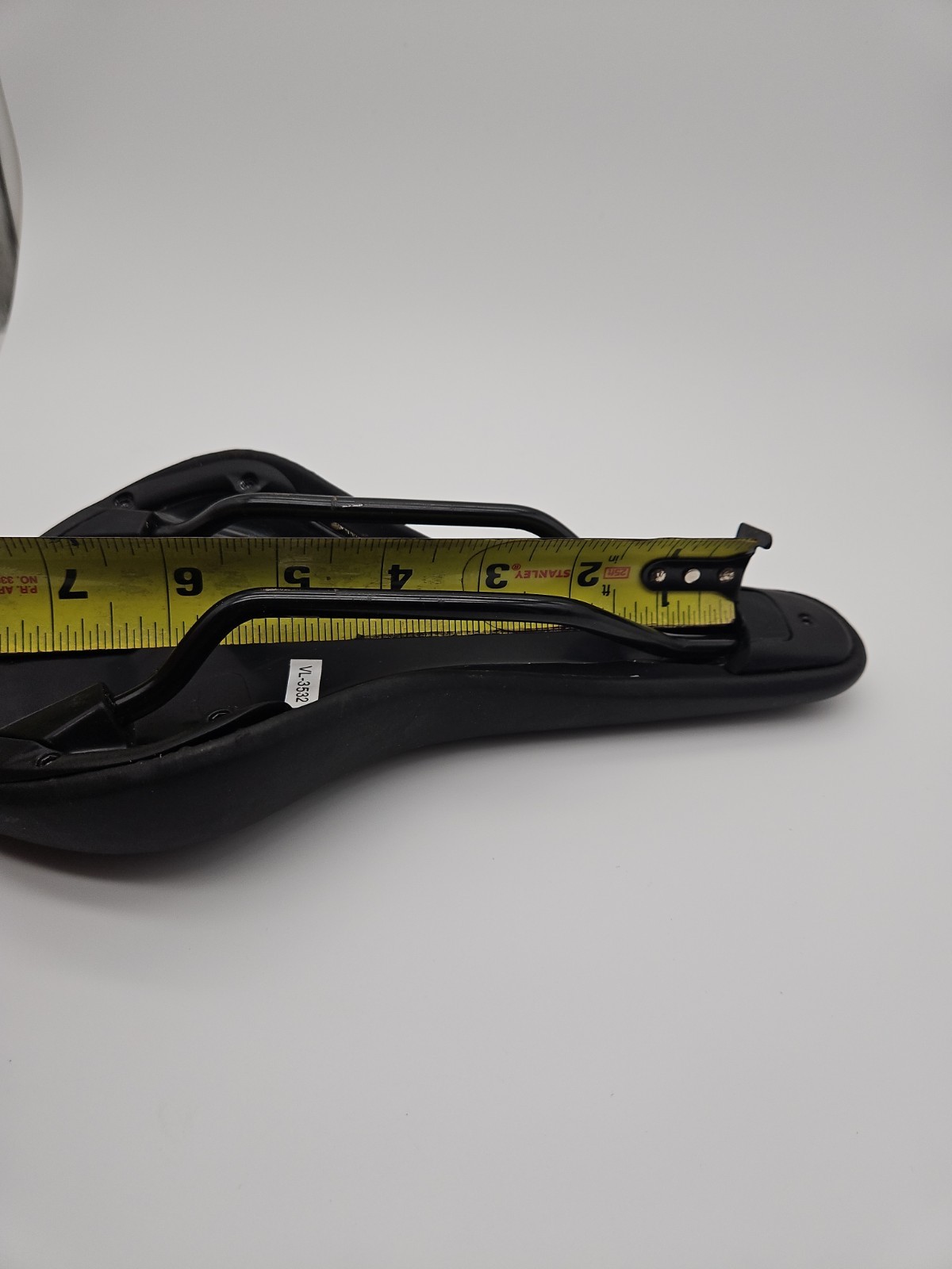 Synchros Belcarra VL-3532 Mountain Bike Road Bike Saddle Steel Rail Performance
