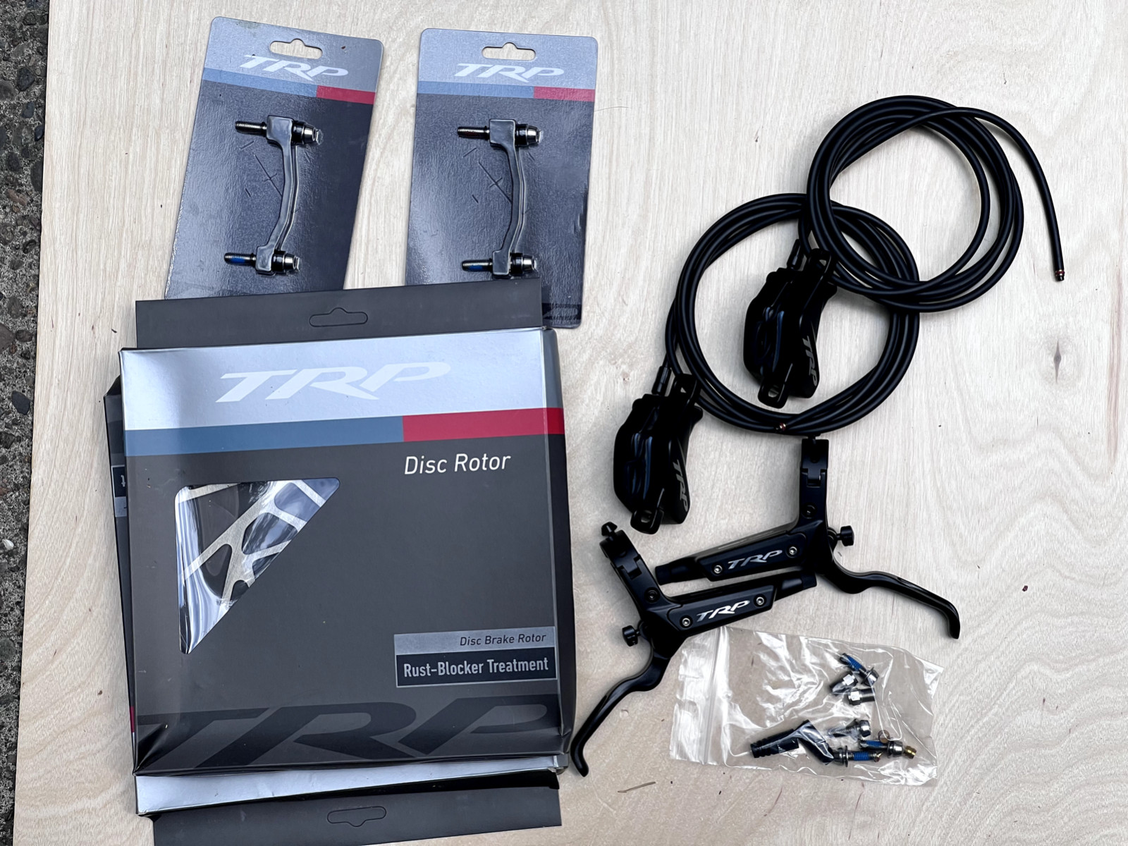 TRP DH-R EVO 4-Piston Hydraulic Disc Brake Set F+R 900/1650mm Black 220/223