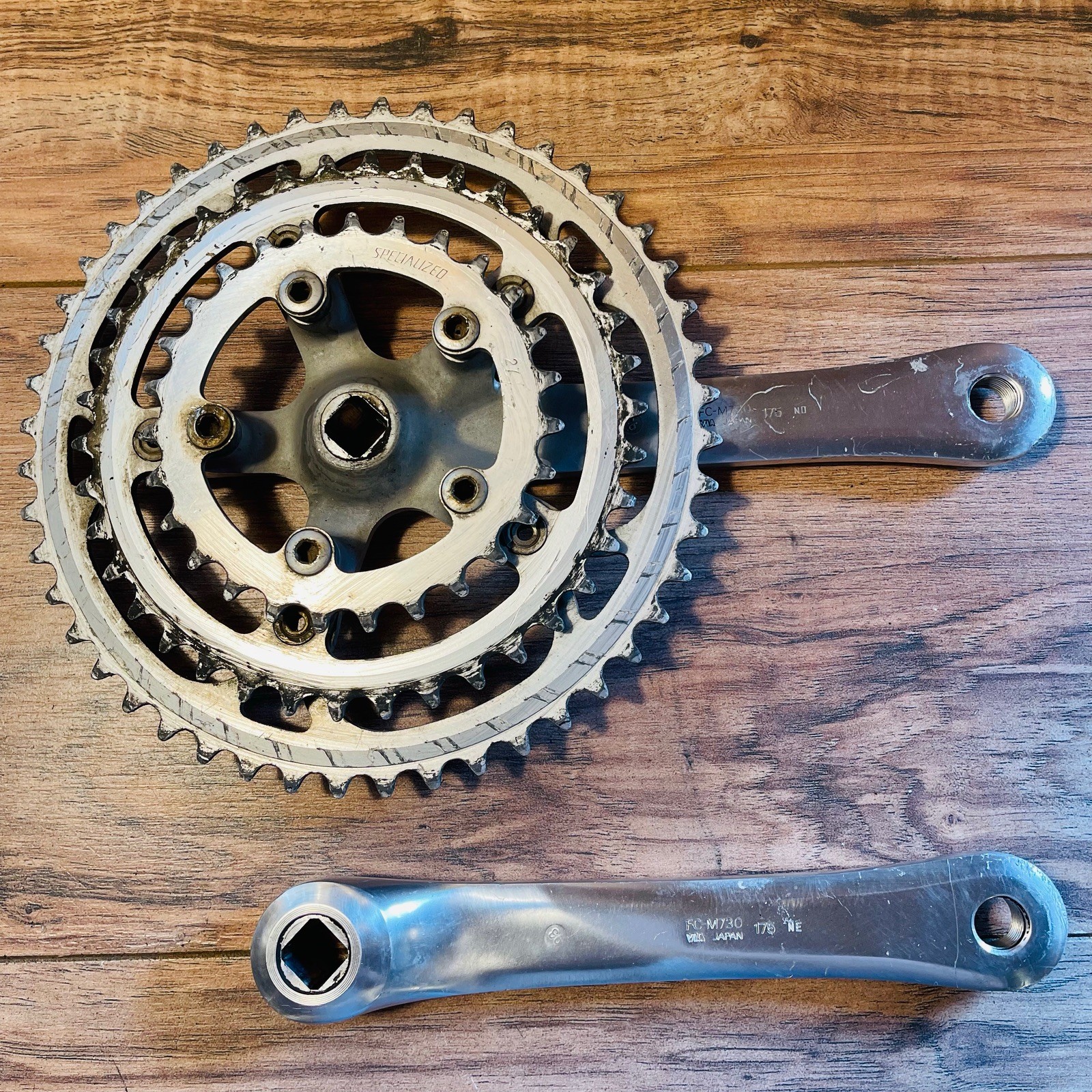 Shimano Deore XT FC-M730 Square Taper Crankset 175 27 / 38 / 48