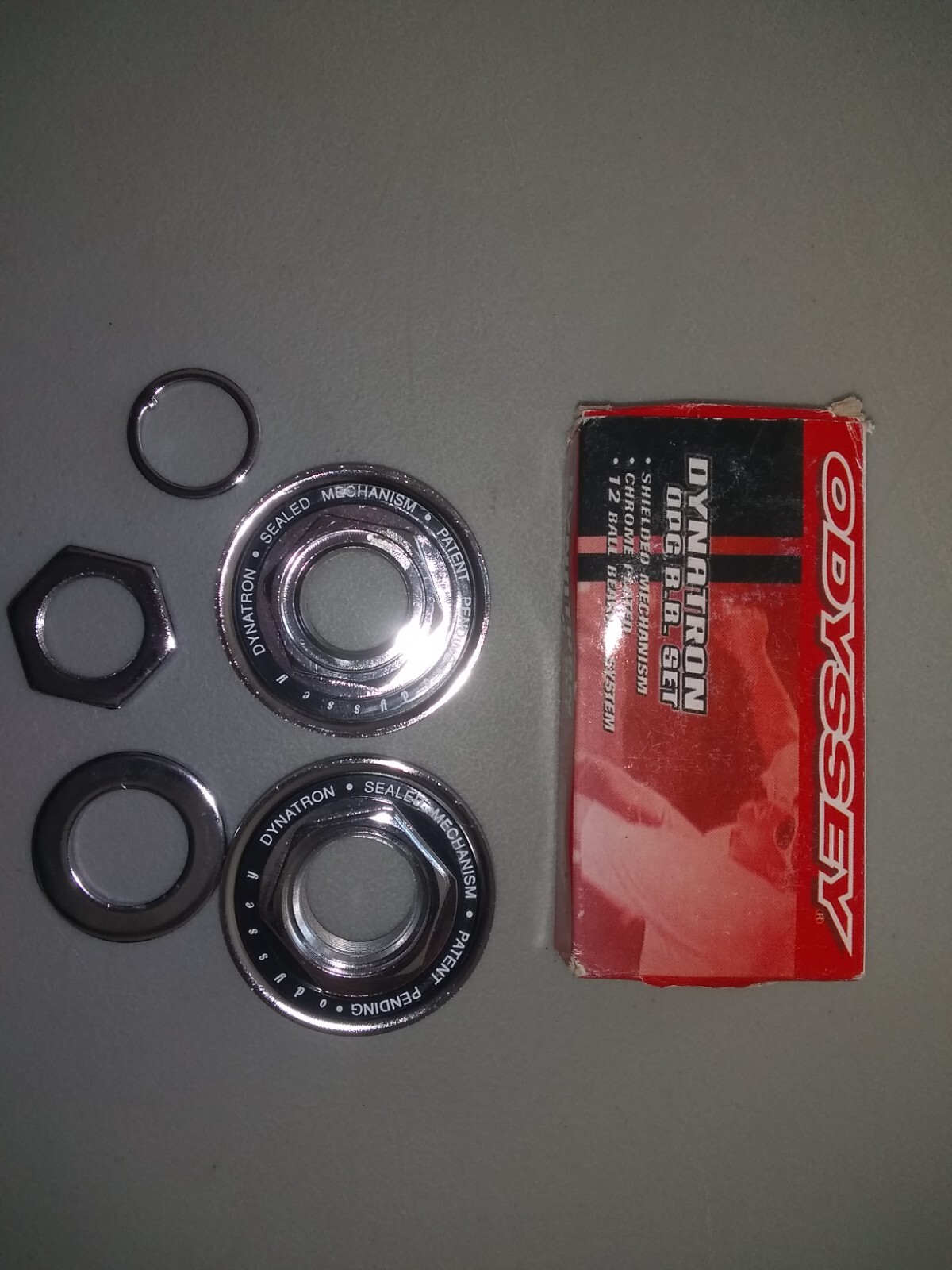 NOS bmx ODYSSEY bottom bracket SE RACING quadangle gjs mcs acs GT fmf HARO flyer