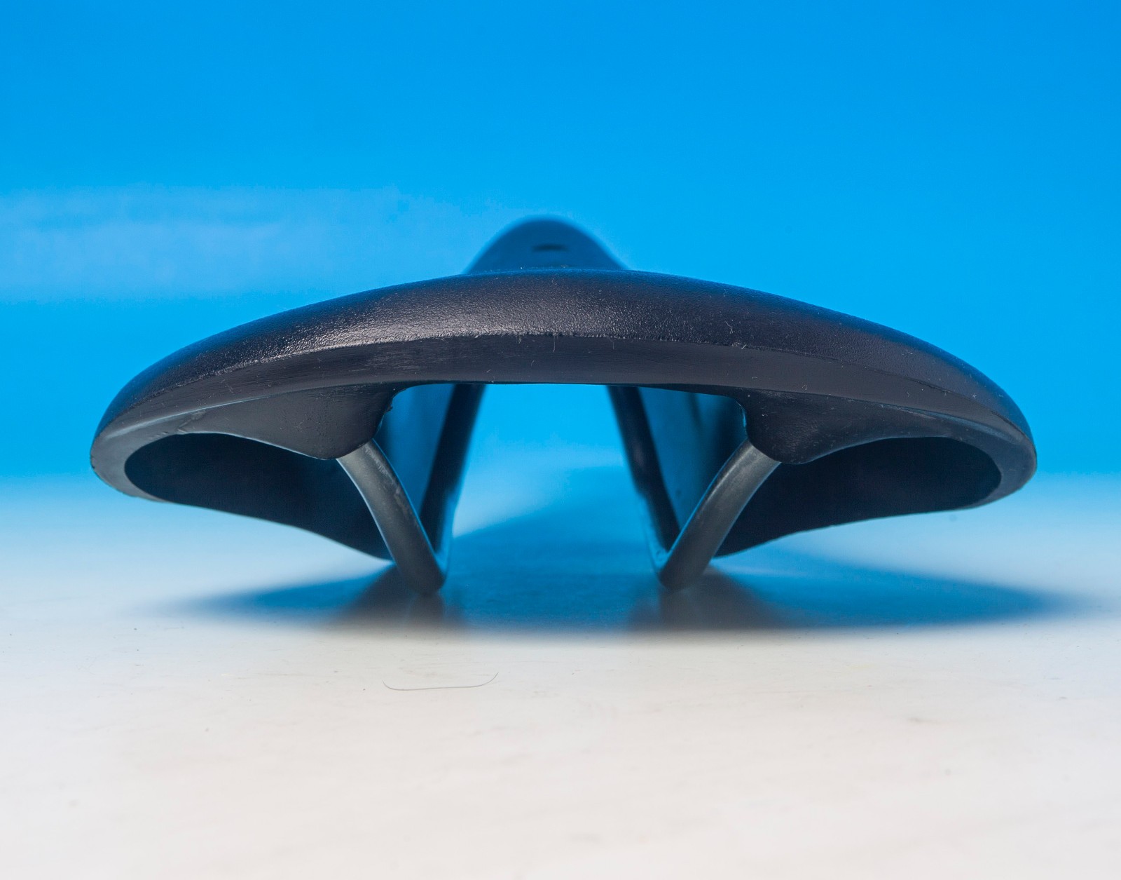Cinelli UNICANITOR NYLON SADDLE NOS 276x158mm 298 size ROAD/TRACK ICON