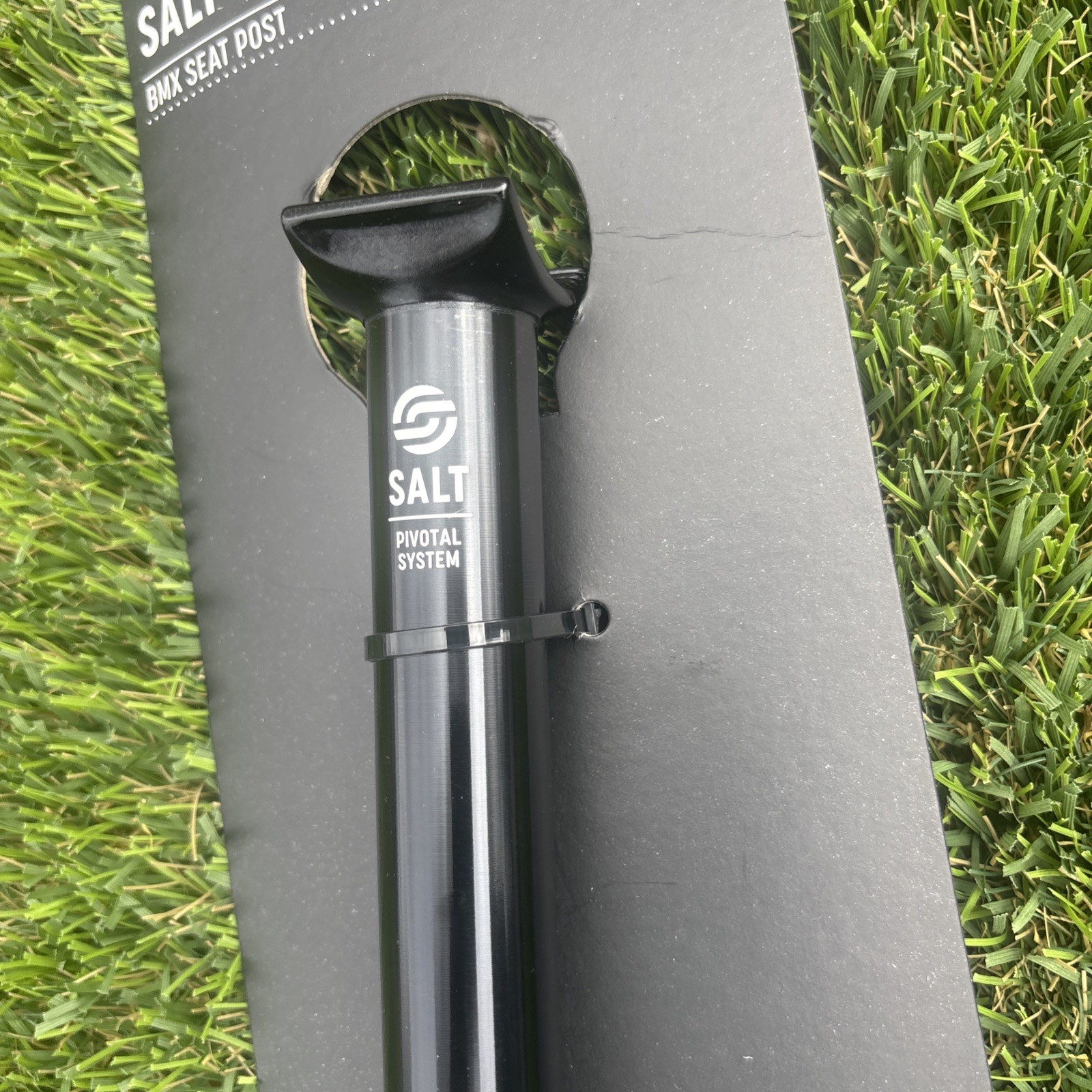 SALT Pivotal 260mm BMX Seat Post 25.4 Black