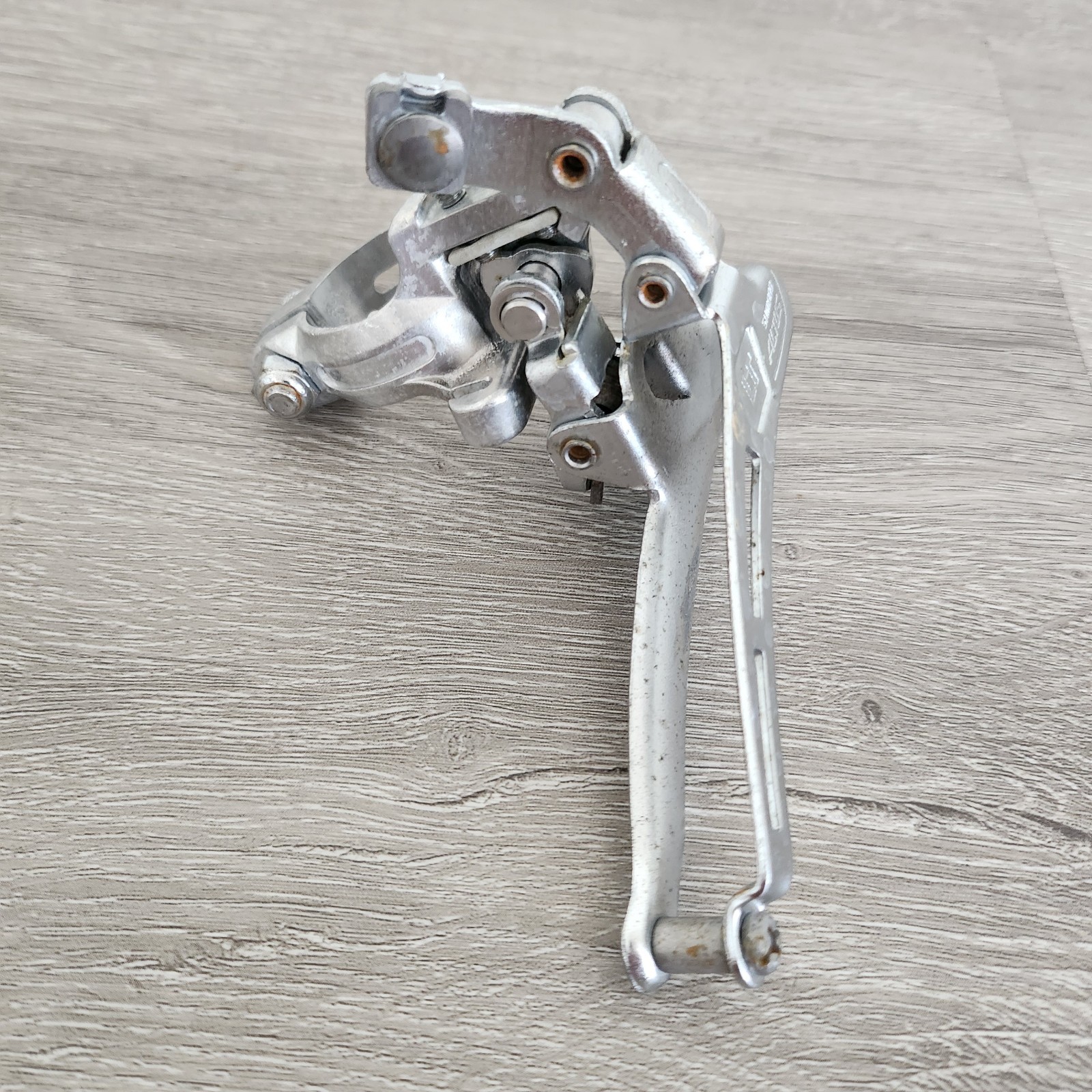 SHIMANO ALTUS FRONT DERAILLEUR 28.6 MM CLAMP 5, 6, OR 7 SPEED
