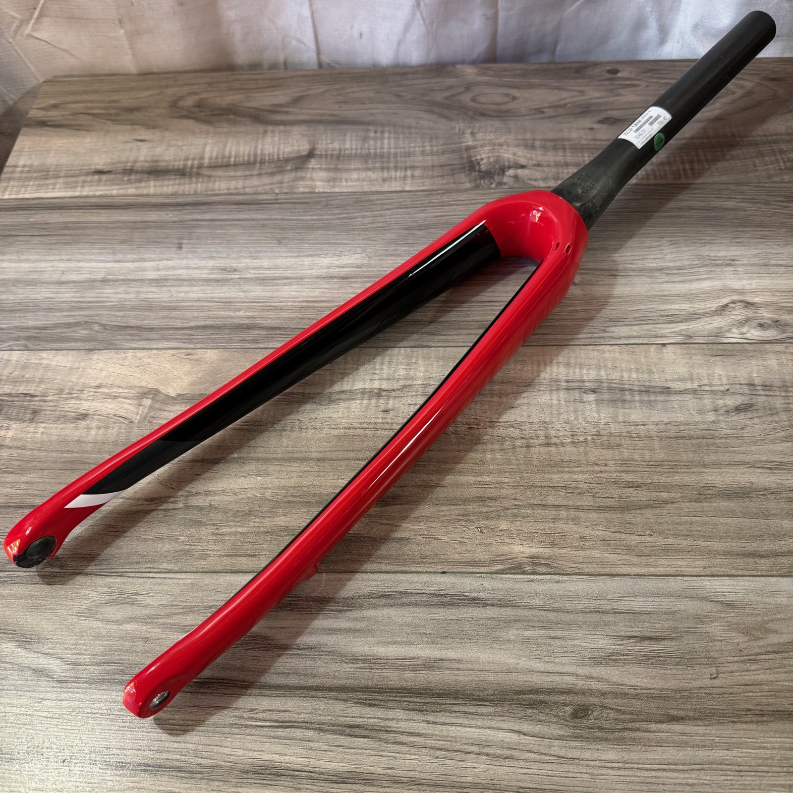 Trek Emonda SL 6 Disc Fork Tapered Thru Axle 255mm 45 Rake LOW MILEAGE