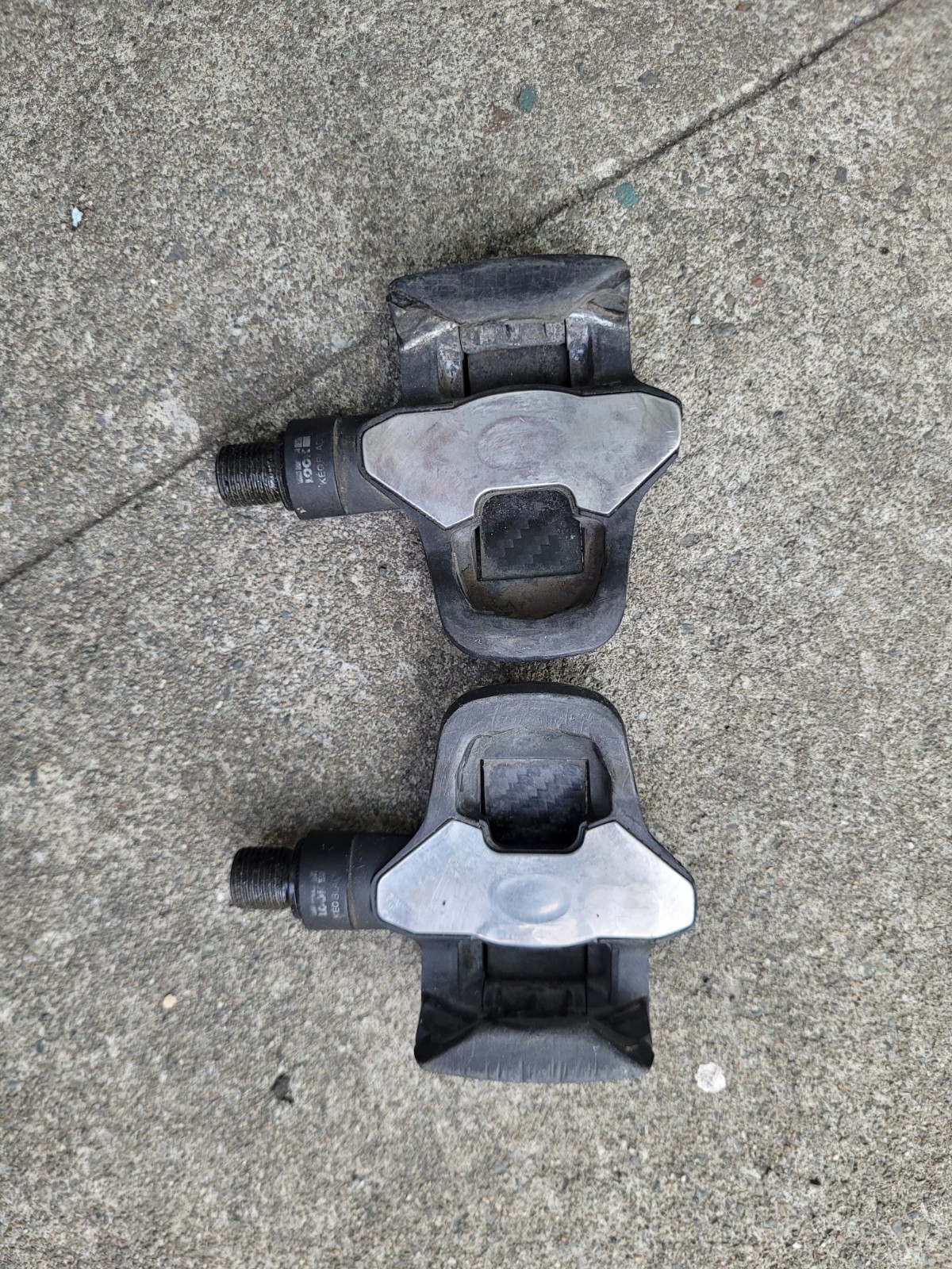 LOOK KEO blade Toad Clipless Pedals Black/Silver 9/16 in Axle