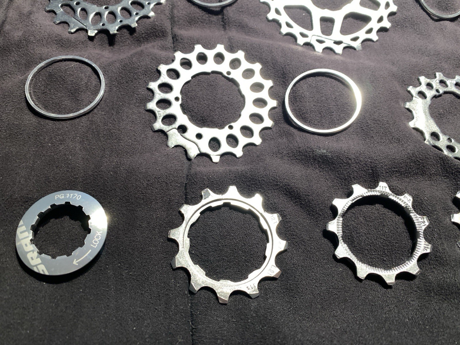 SRAM Force PG-1170 WiFli 11 Speed Cassette 1170 11-32T Gearing Gravel Road