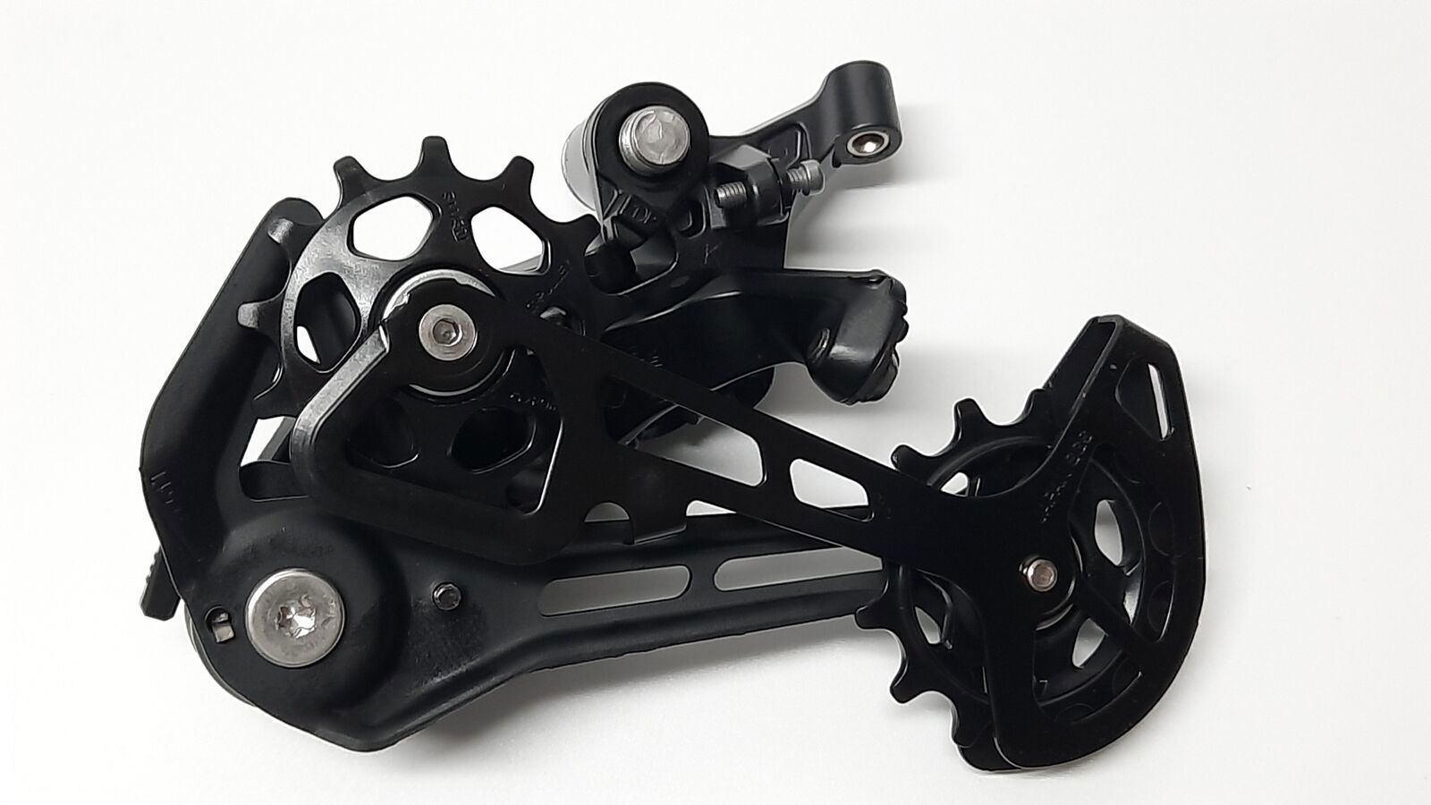 Shimano Deore 11 Speed RD M5100 Rear Derailleur RD-M5100