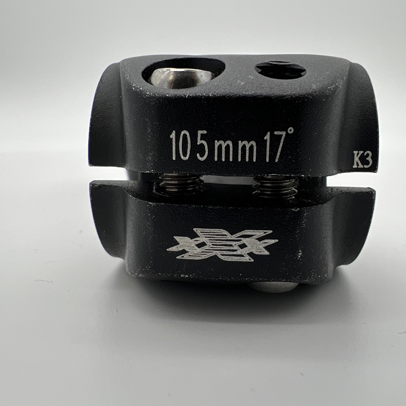 Bontrager 1 1/8 AHD Race lite XXX Stem 105mm x 17deg Rise