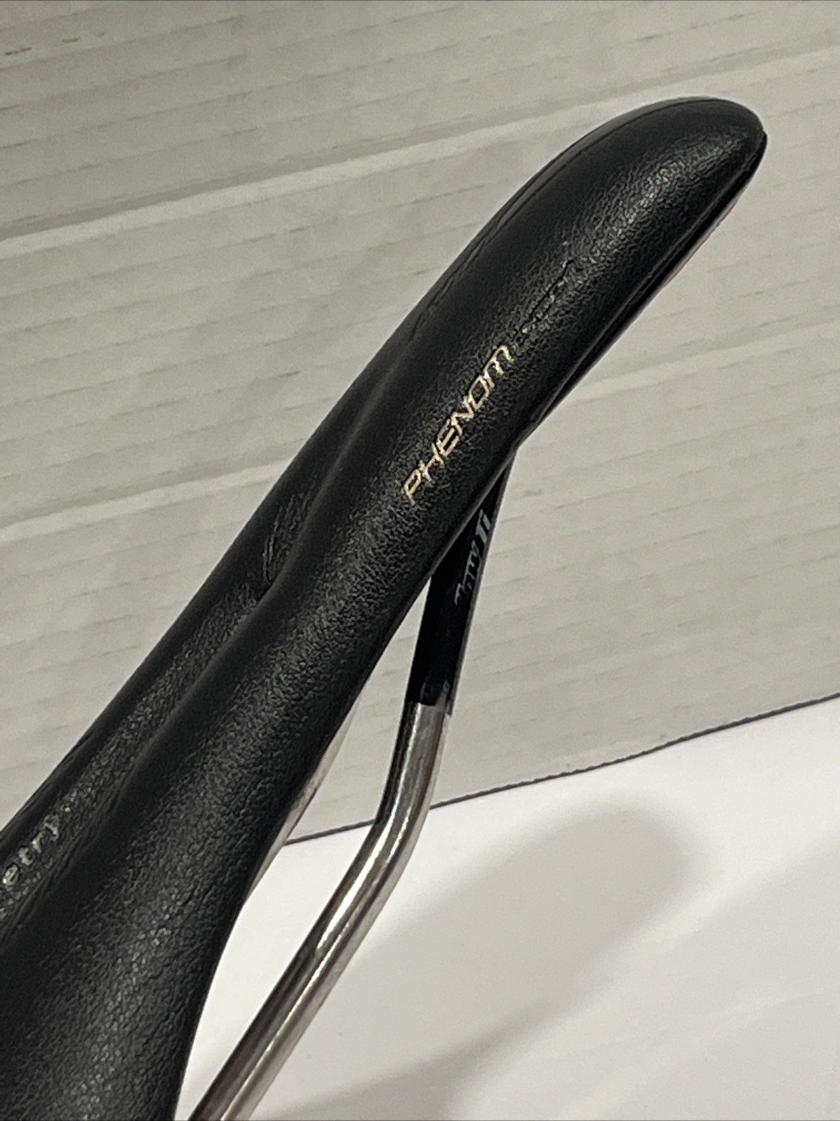 Specialized Phenom Expert Saddle 143mm Carbon Fiber USED