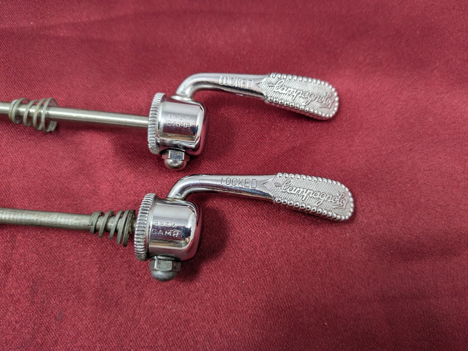 VTG Campagnolo Nuovo-Record F/R Quick Release Skewers 100/126mm D-Ring Nuts