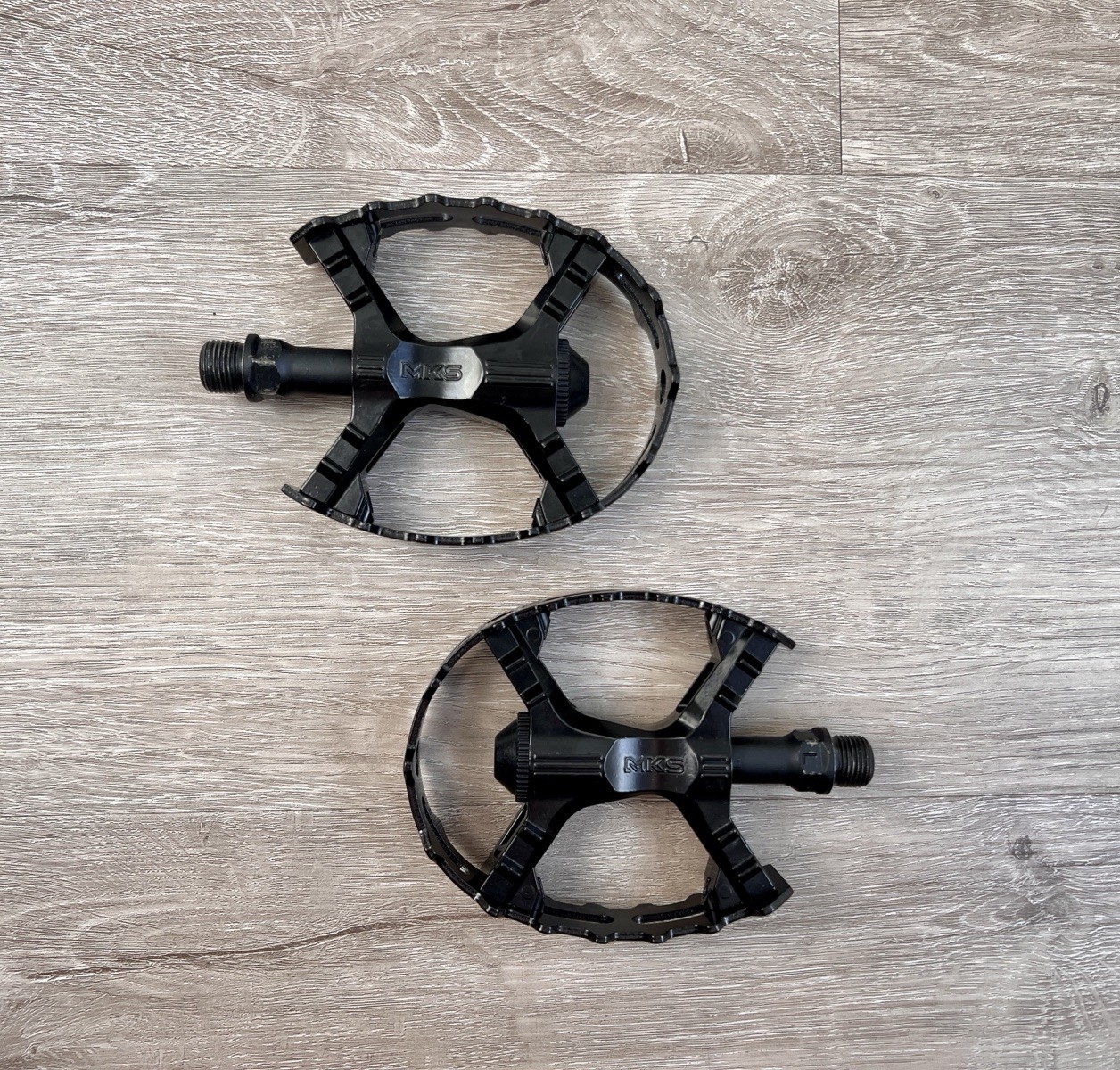 MKS Mikashima Blue Lug XC-III Bear Trap Cage Bicycle Pedals 9/16″ Mono Black