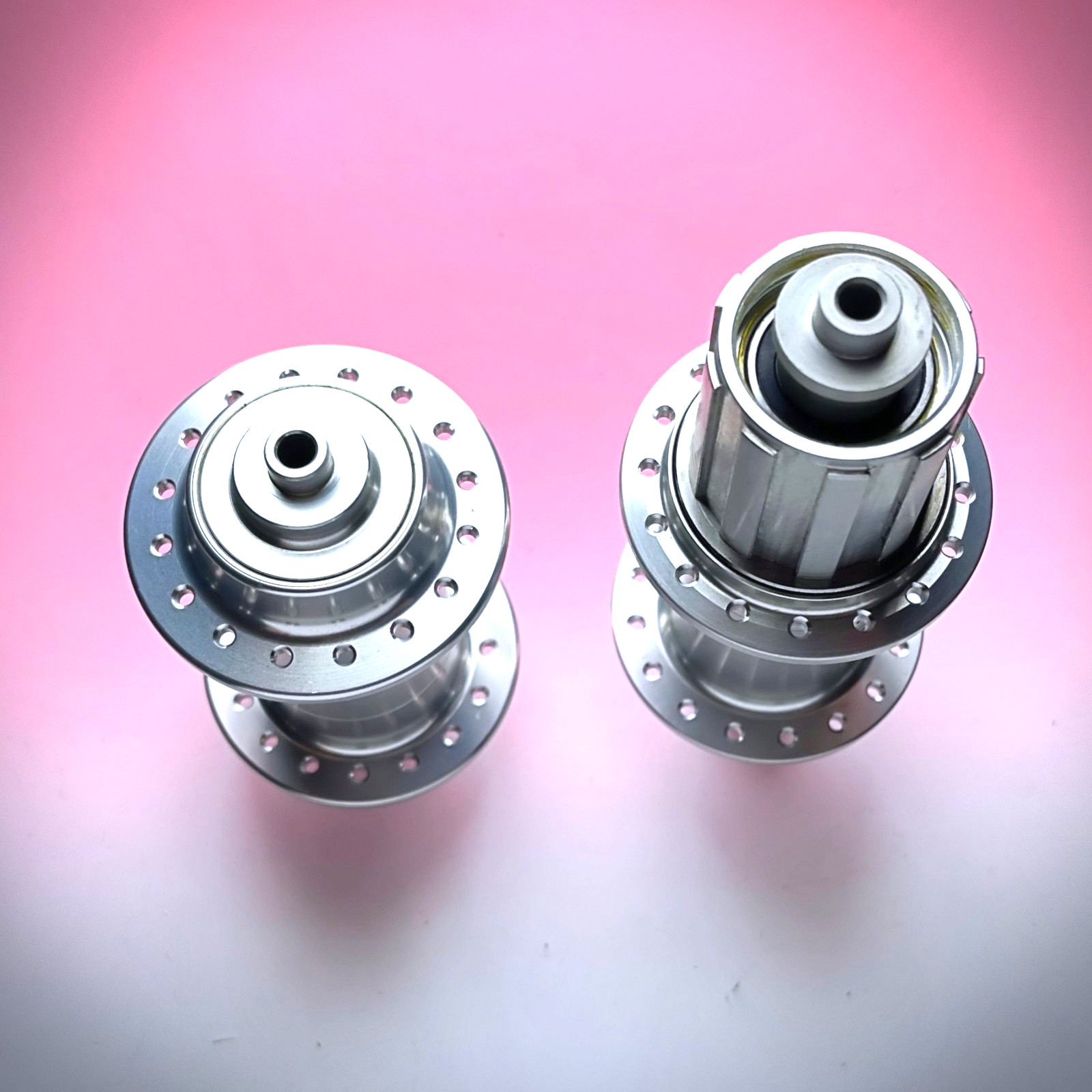 PMP HUB SET 32 h NOS NEW NEW SHIMANO 10s MTB with 12t lockring