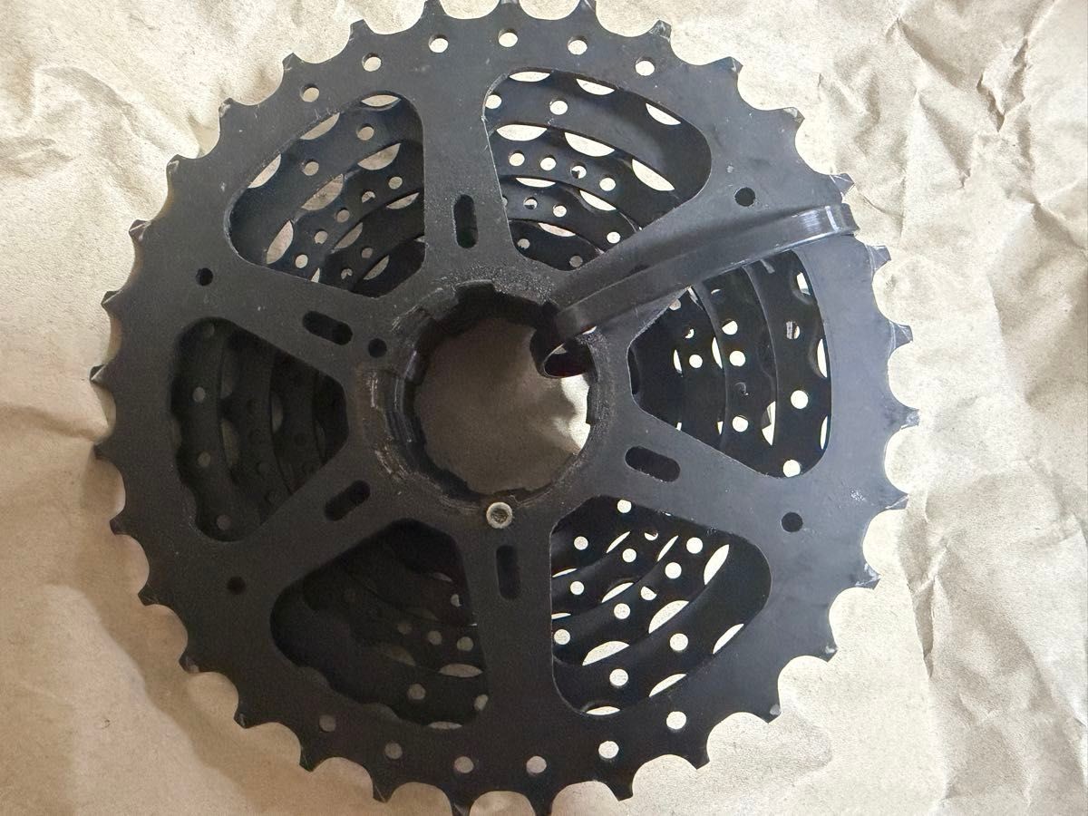 Shimano Claris R2000 8-Speed ​​Mixed Groupset with Tektro Disc Brake Calipers