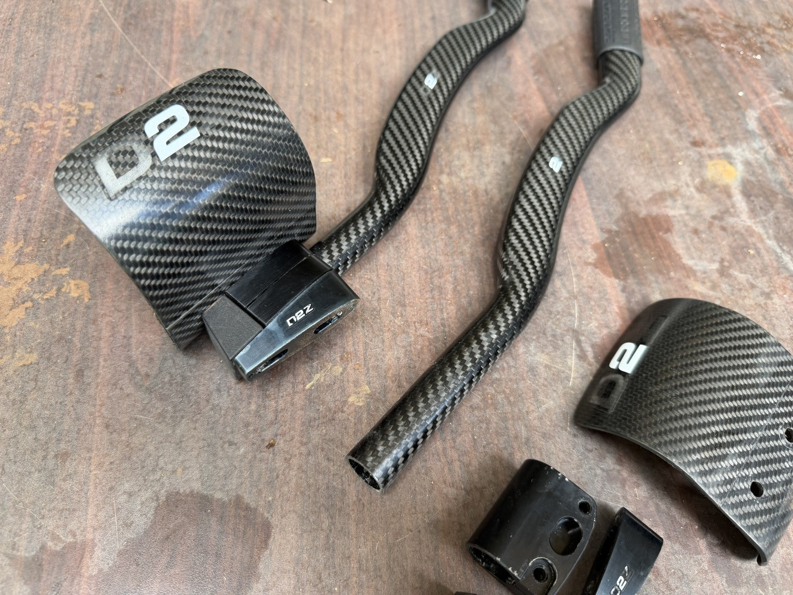 Drag2Zero D2Z Carbon Fiber TT Aero Bar Cockpit for Triathlon or Time Trial Races