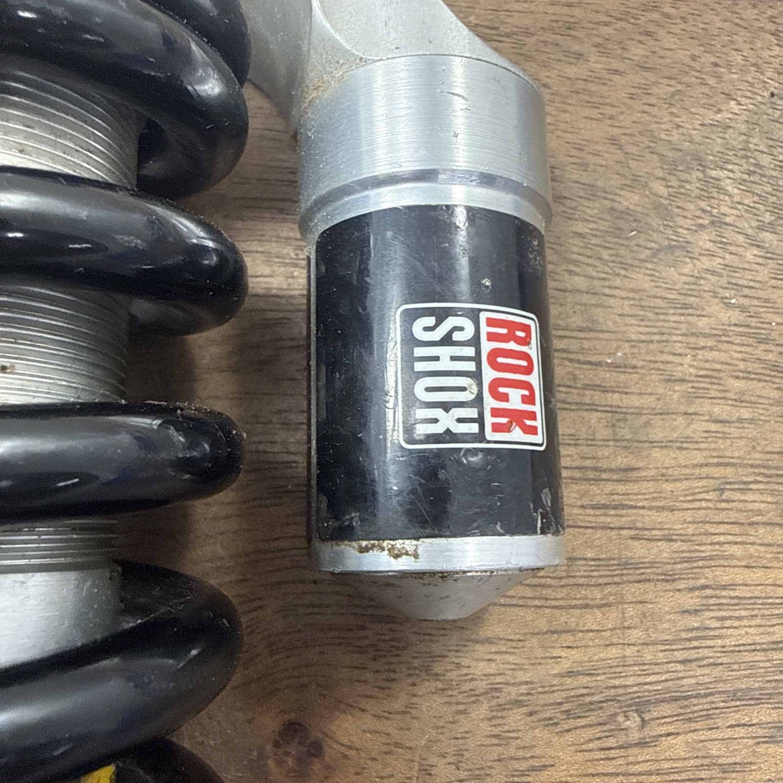 Rock Shox Pro Deluxe Rear Coil Shock 7.5″ 600×2.25”