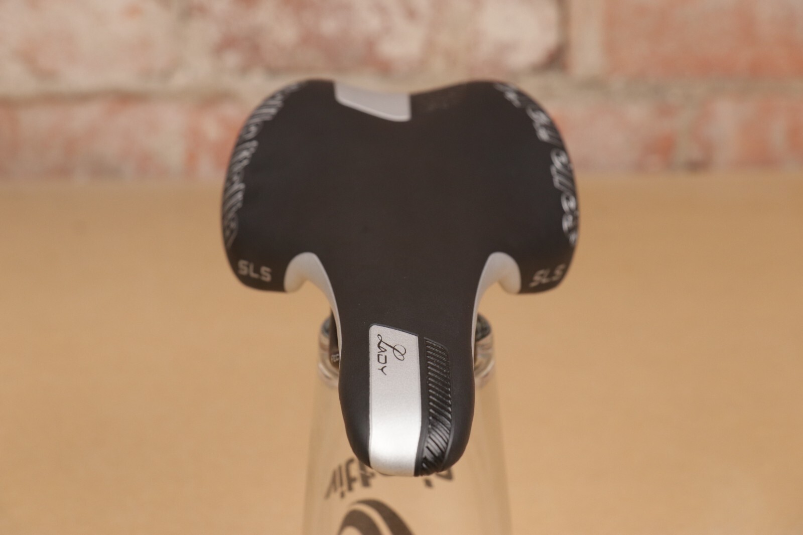 Selle Italia SLS Lady 135x270mm Womens Bicycle Saddle FEC Alloy Rails