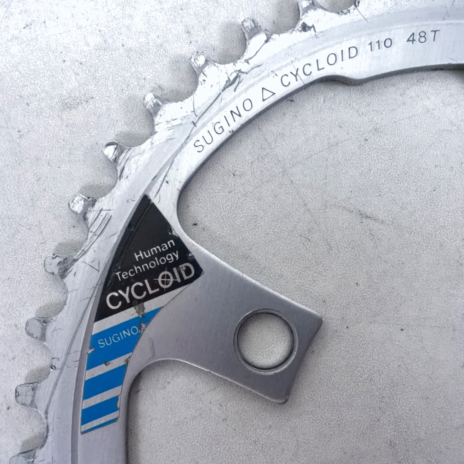 Sugino Cycloid Oval Chainring 48 Tooth Alloy Silver 110 BCD 86g