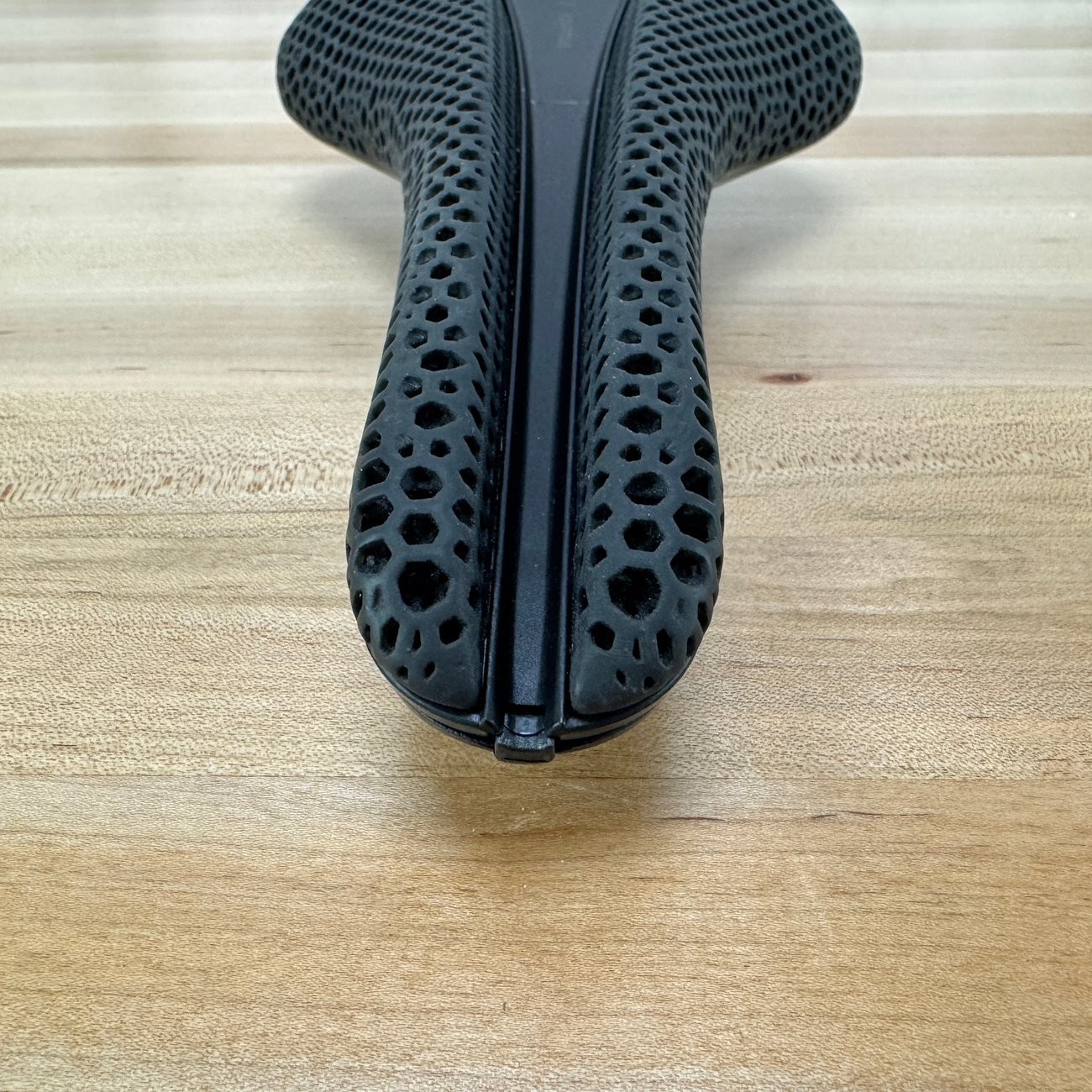 Fizik Antares VS Evo Adaptive 7x9mm Carbon Rails 139mm Bike Saddle 184g