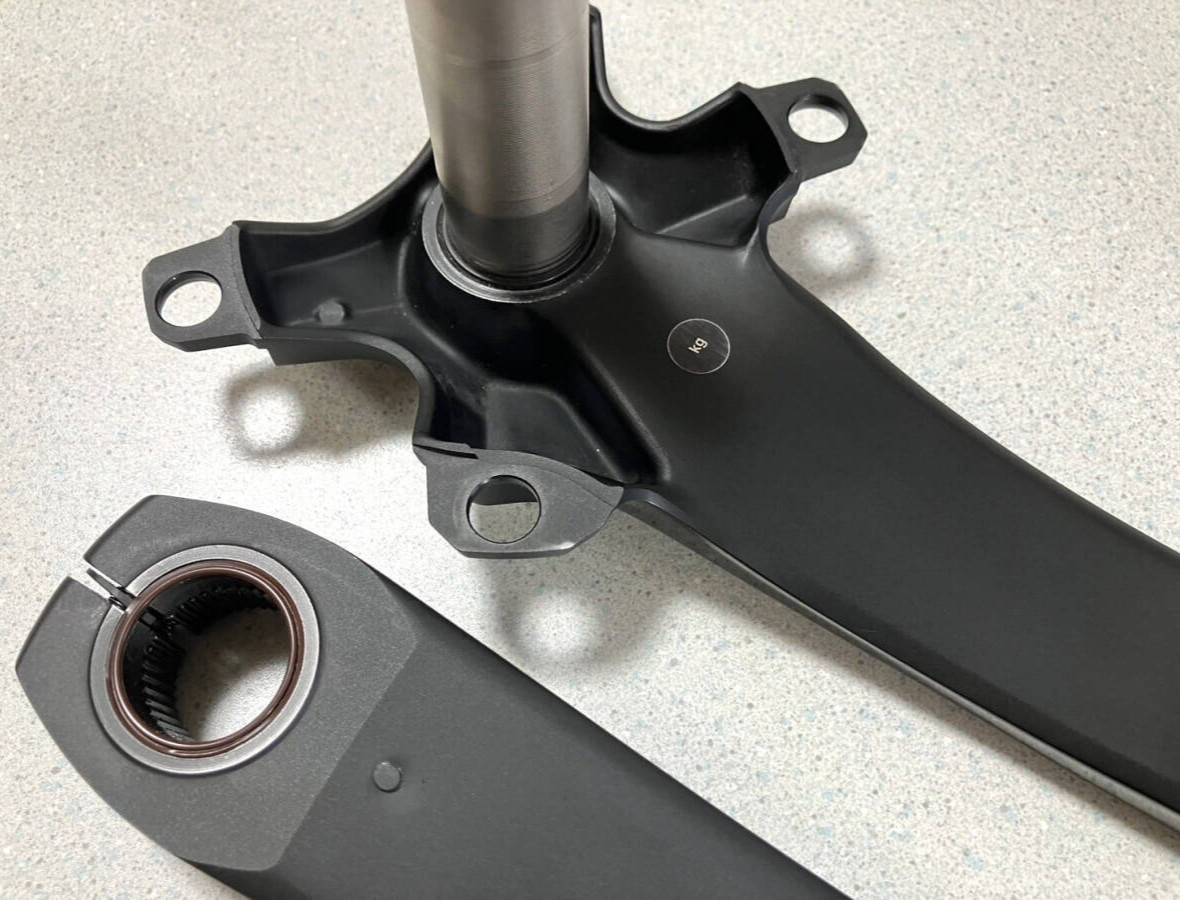 Shimano 105 FC-R7000 Crank Arms Length 160mm 11-Speed BCD 110mm Hollowtech II