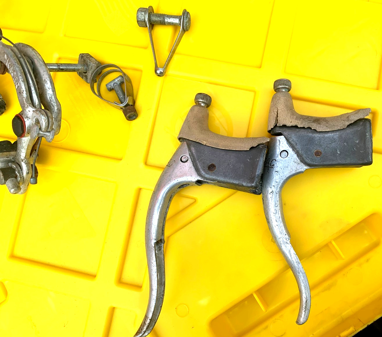 Vintage MAFAC RACER Centre Pull Brake Calipers + Levers Complete Set