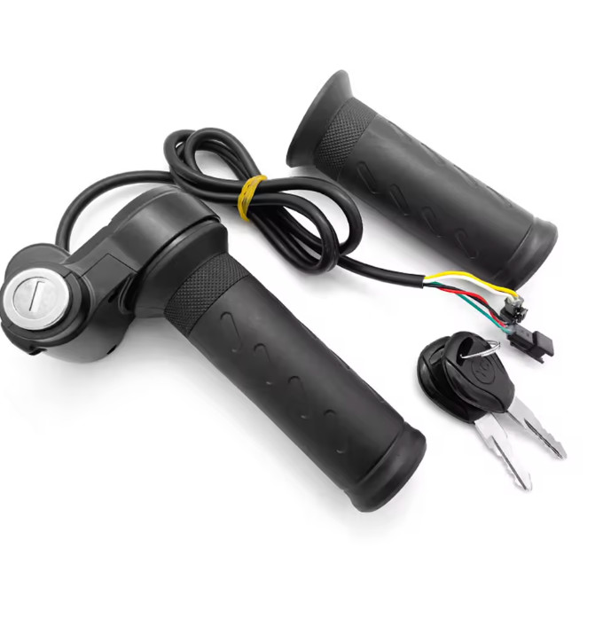 1 Pair E-Bike Throttle Grip Universal Electric Bicycle Scooter Twist Handlebar