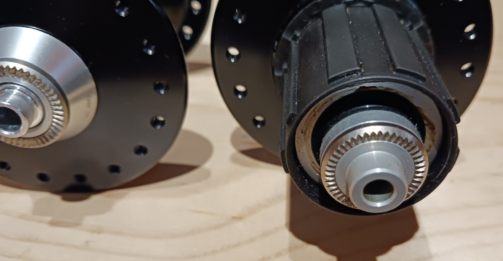 HÜGI DT Swiss TD Tandem hubset 100/145mmOLD 40hole Ideal for SOMA «It Takes Two»