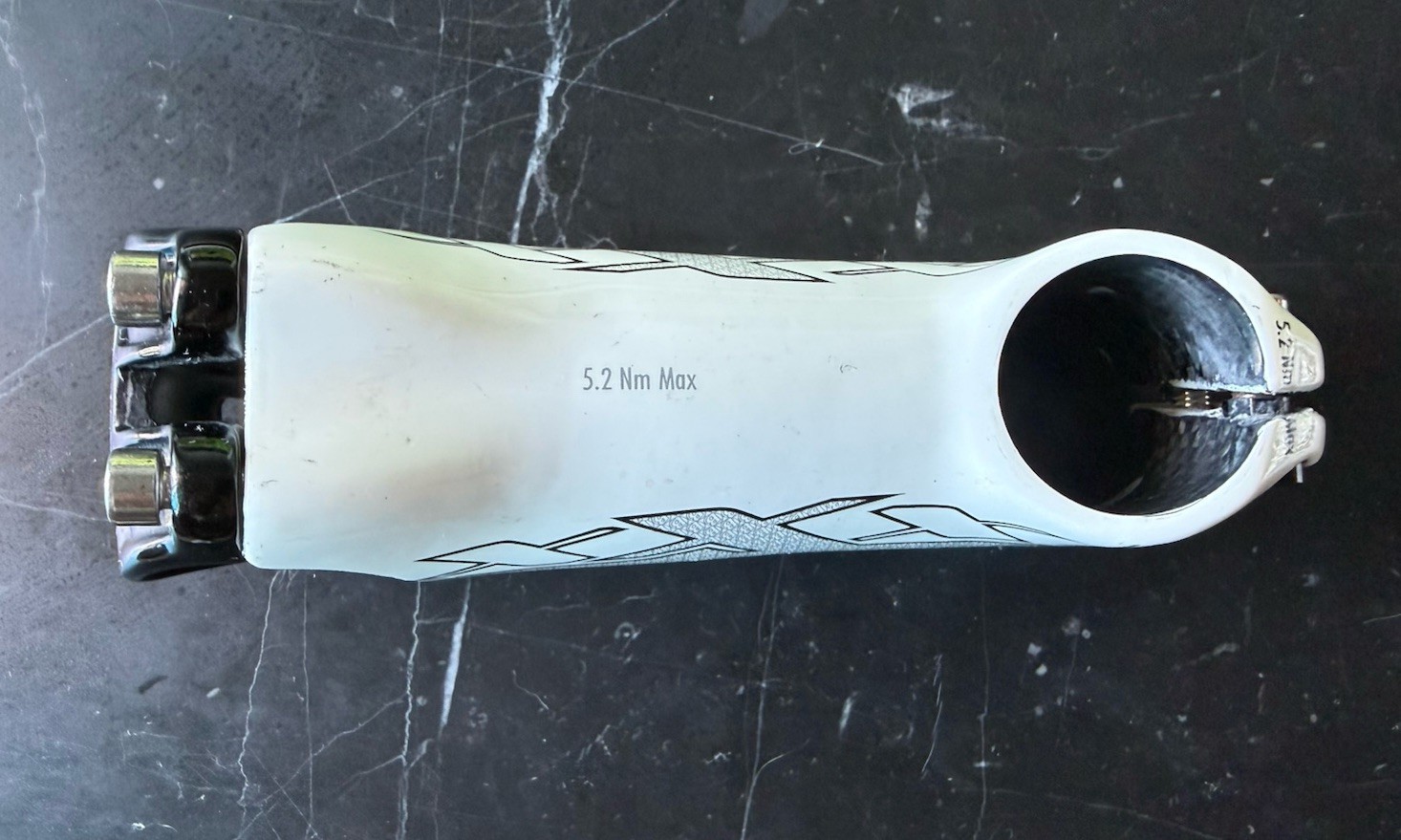 Bontrager XXX Carbon Stem 100 mm 7 degree 31.8 gloss White light road bike