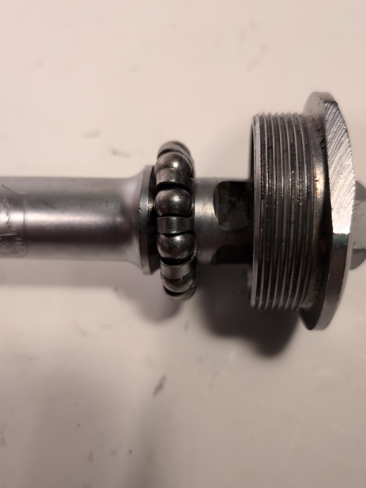 Vintage Campagnolo Bottom Bracket 68-SS 1.370×24 TPI 111mm Spindle Length