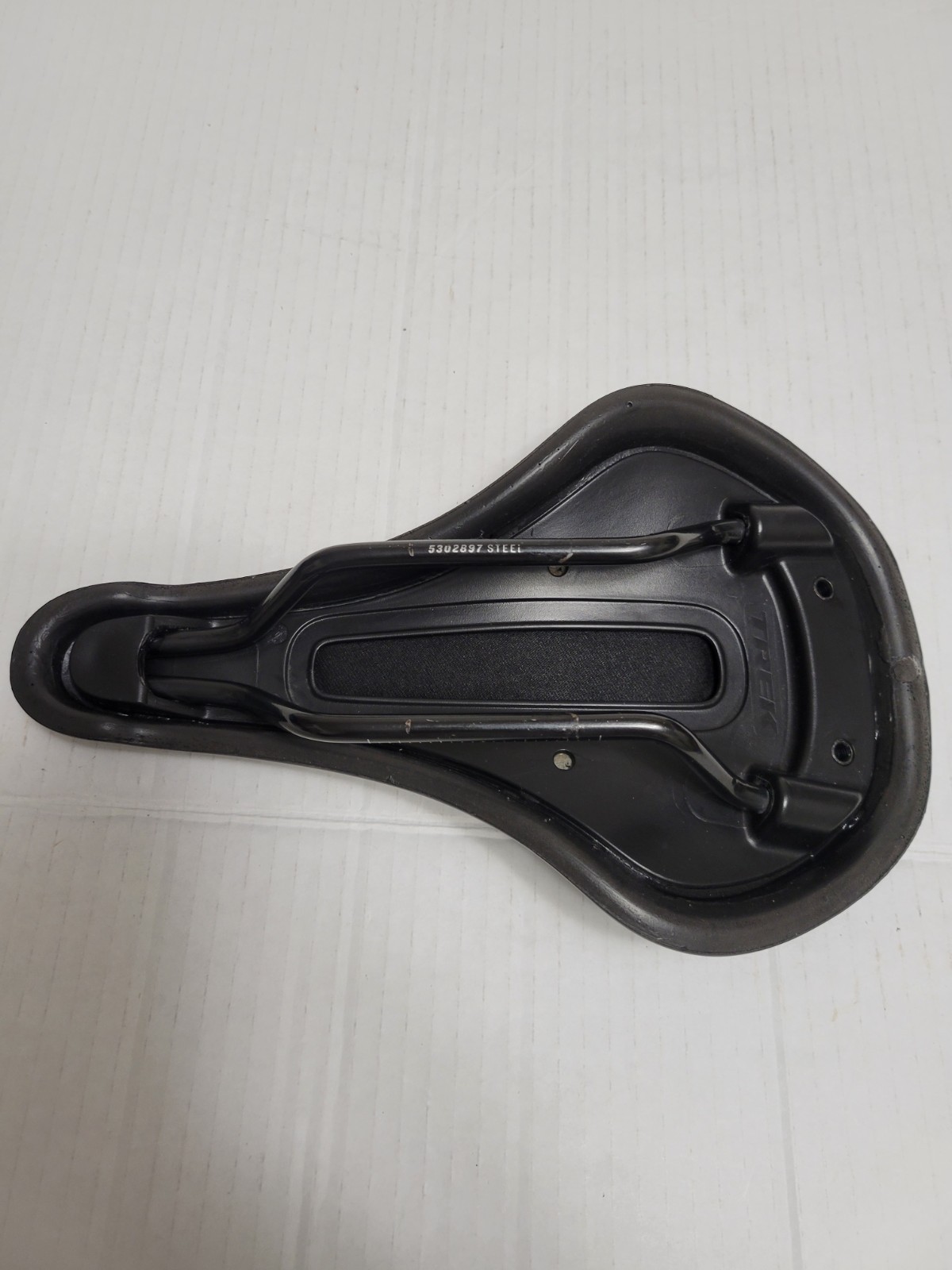 Trek Saddle/Seat w/ Steel Rails, Black, Plastic/Steel, Road/MTB/Hybrid
