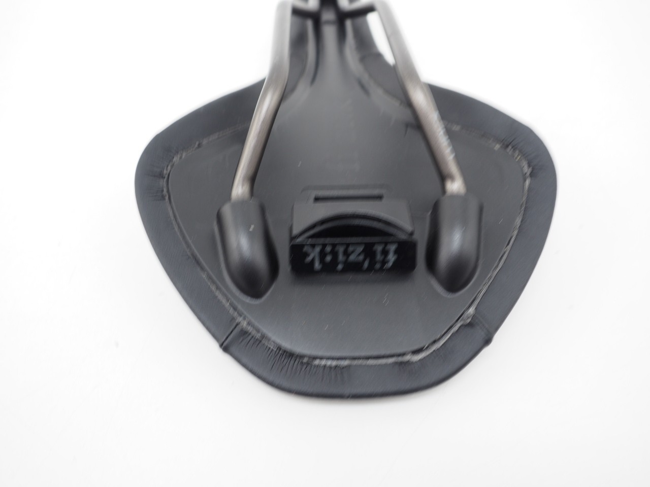 Fizik Antares R5 Road Bicycle Saddle K:ium Rails 140mm x 275mm Black