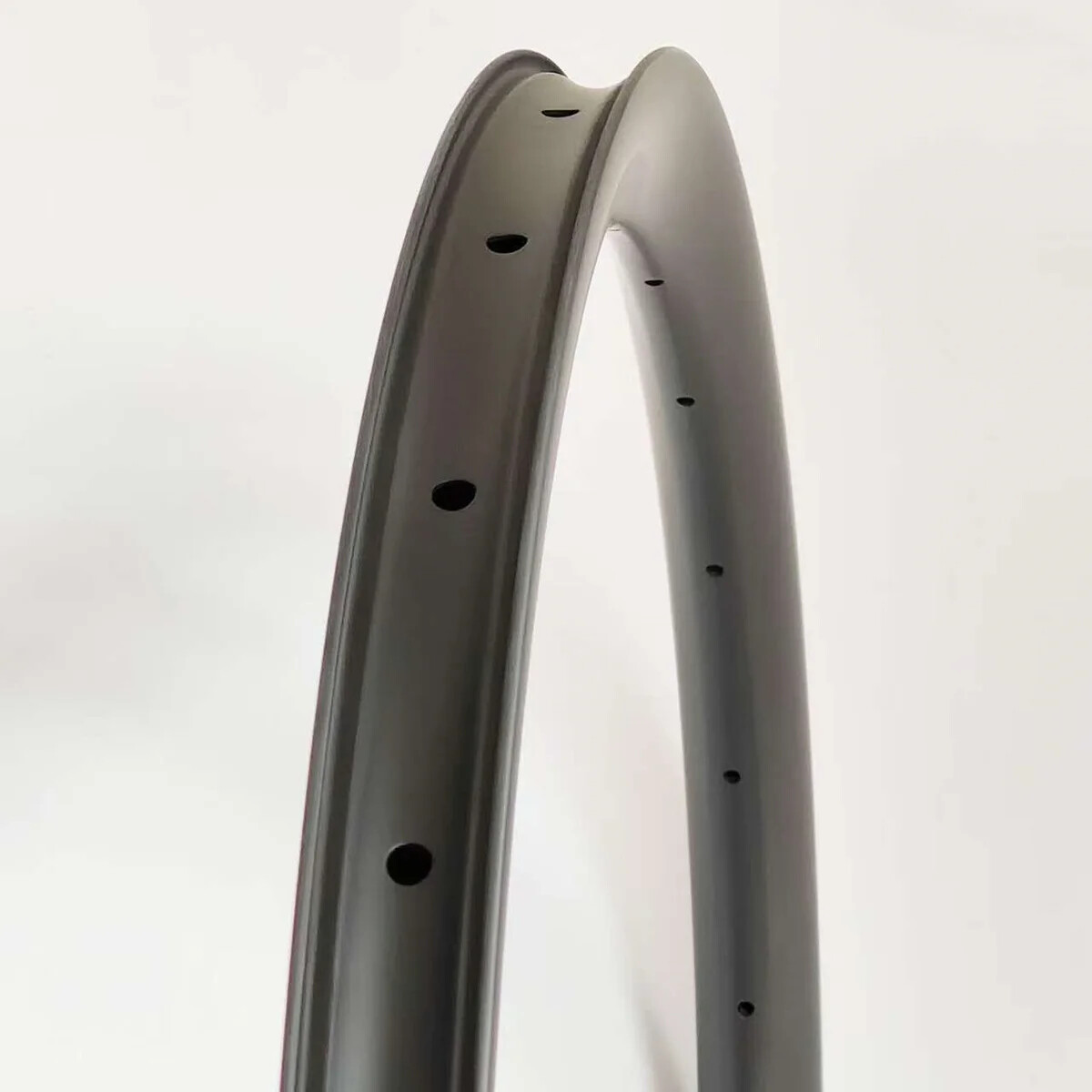 700C Road Gravel Bike Carbon Rim Tubeless Symmetric Superlight Wheels 24 28 36H