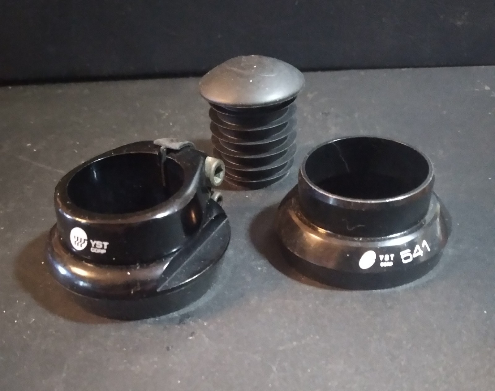 NOS YST Bicycle Headset Lot – 541 Black 1-1/8″ Threadless/ Tapered Bearing Lot