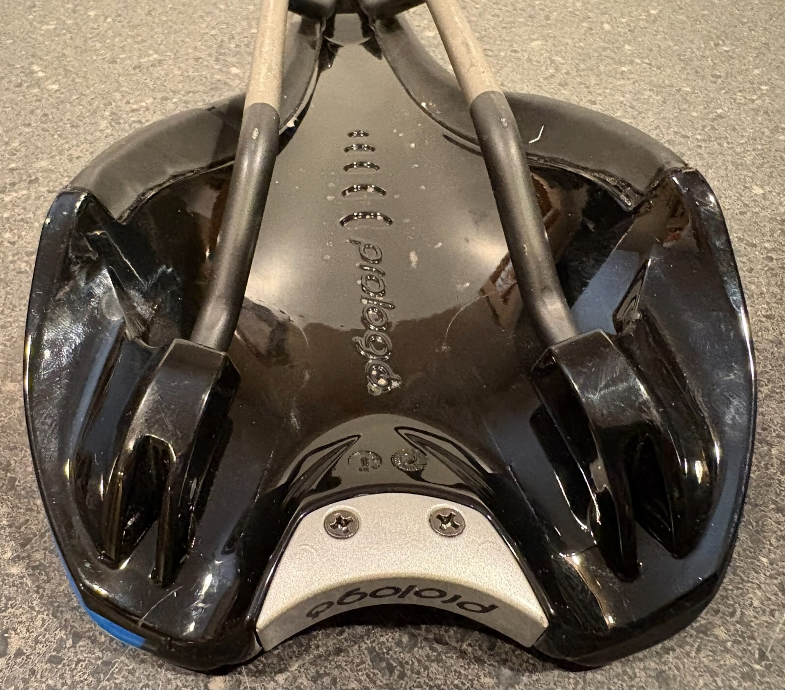 Prologo Scratch 2 black blue Bike Saddle Seat 132 mm Wide with PRO T 2.0 Rails