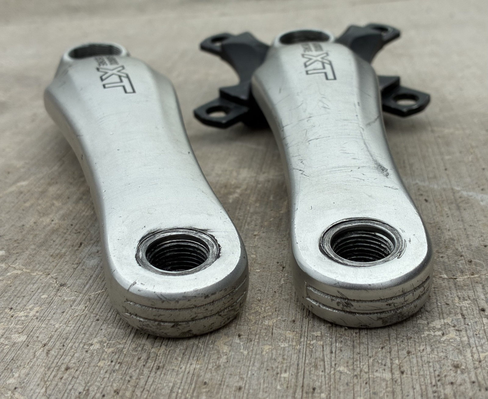 Shimano Deore XT FC-M752 Crank Arms | 175 mm / 104/64 BCD / VGC / Made in Japan