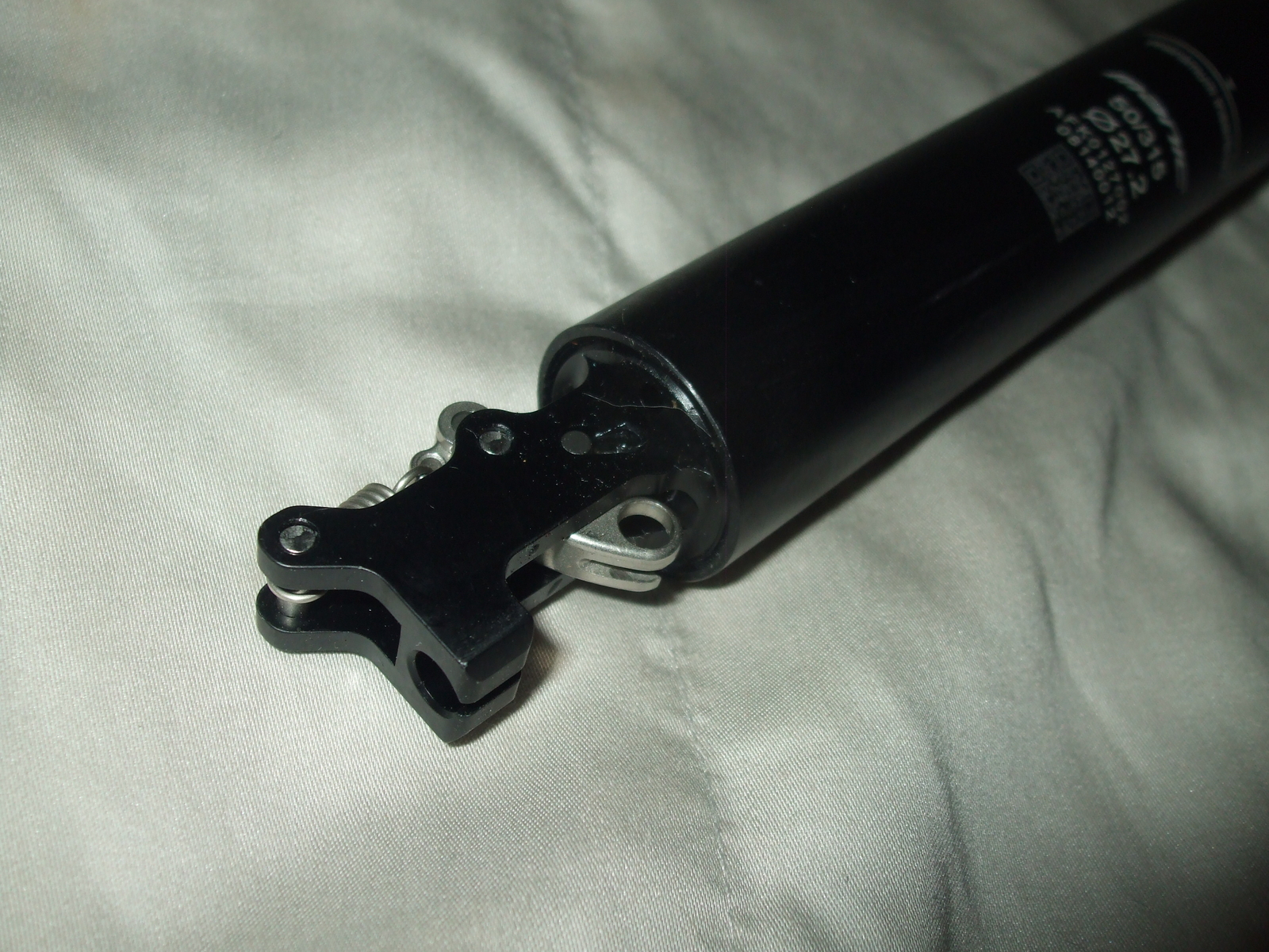 NEW – X-Fusion Manic Dropper Seatpost, 27.2mm, 50mm Travel (315mm or 350mm)