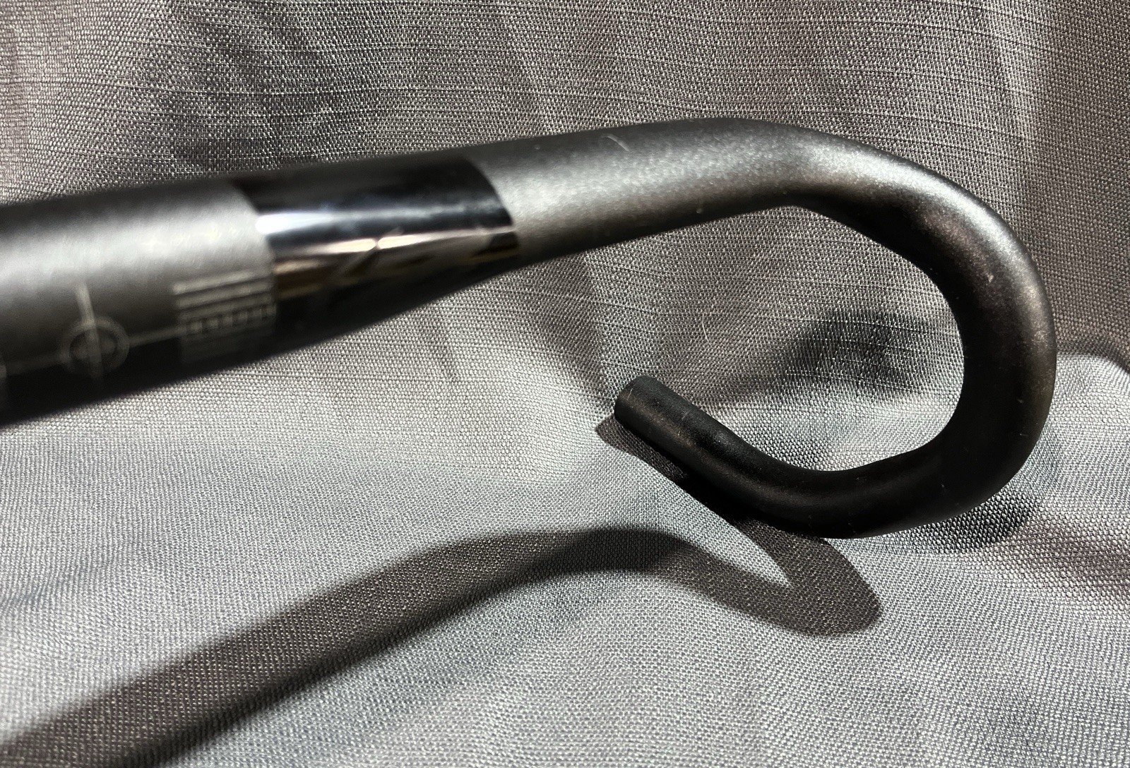 Zipp Service Course SL-70 Ergo Road Drop Bar 42cm 31.8mm 70mm Reach Alloy