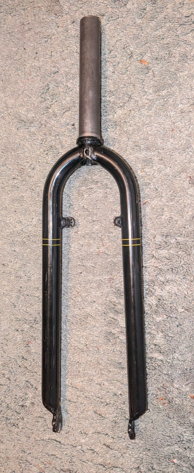 KONA PROJECT 2 RIGID FORK CANTILEVER BRAKES 1 & 1/8″ THREADLESS 26″ 984 GRAMS
