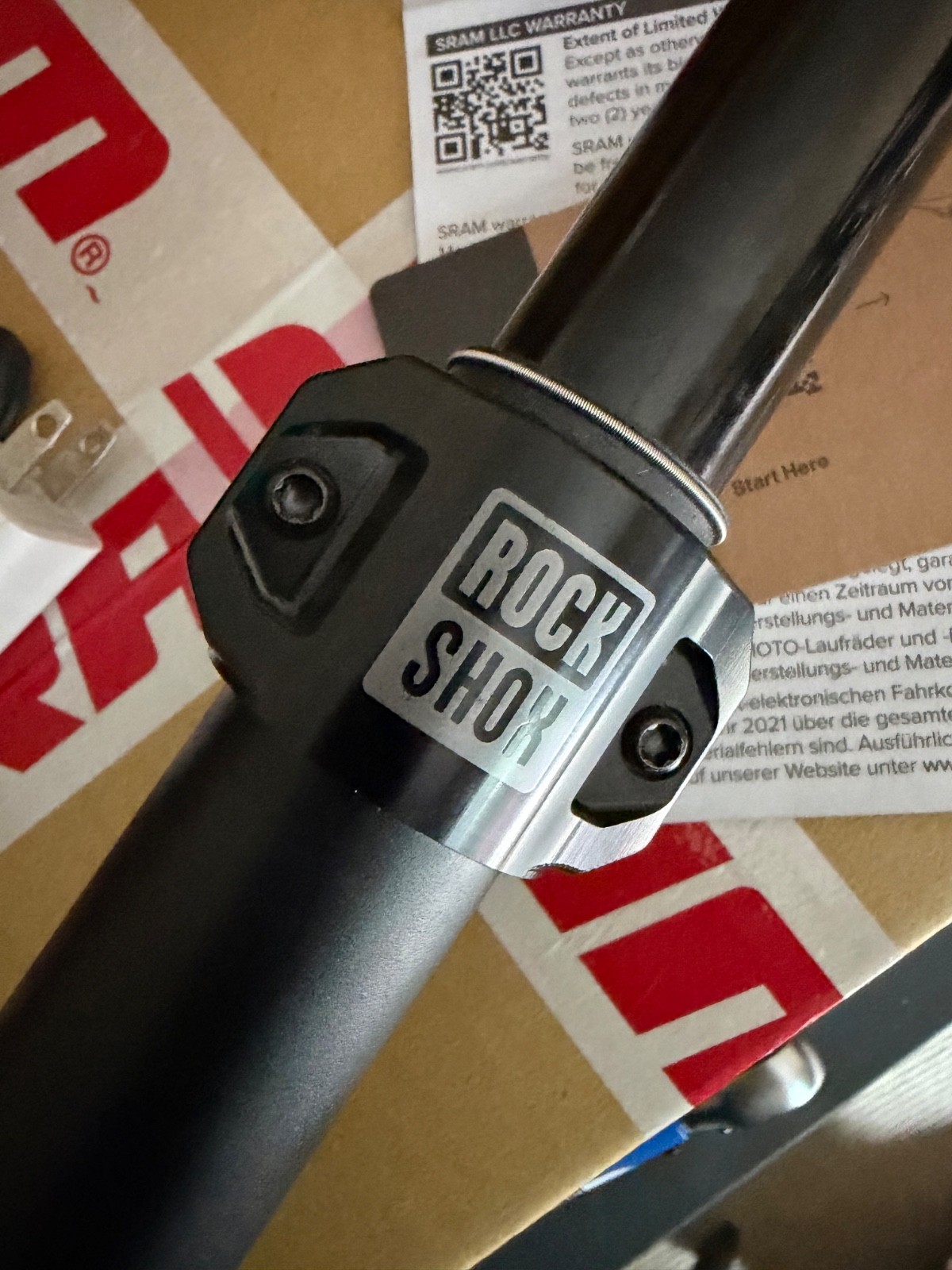RockShox Reverb AXS 34.9 200mm Wireless Dropper Post B1 Barely used