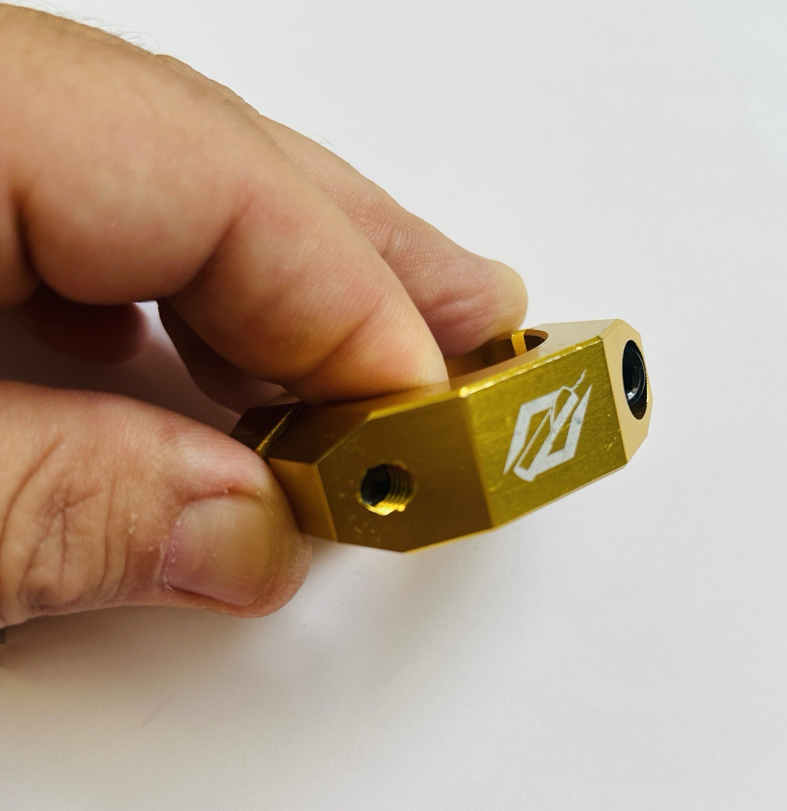 BMX TNT BICYCLES SEAT CLAMP (28.6, 31.8mm) GOLD – B-STOCK (HEAVILY DISCOUNTED)